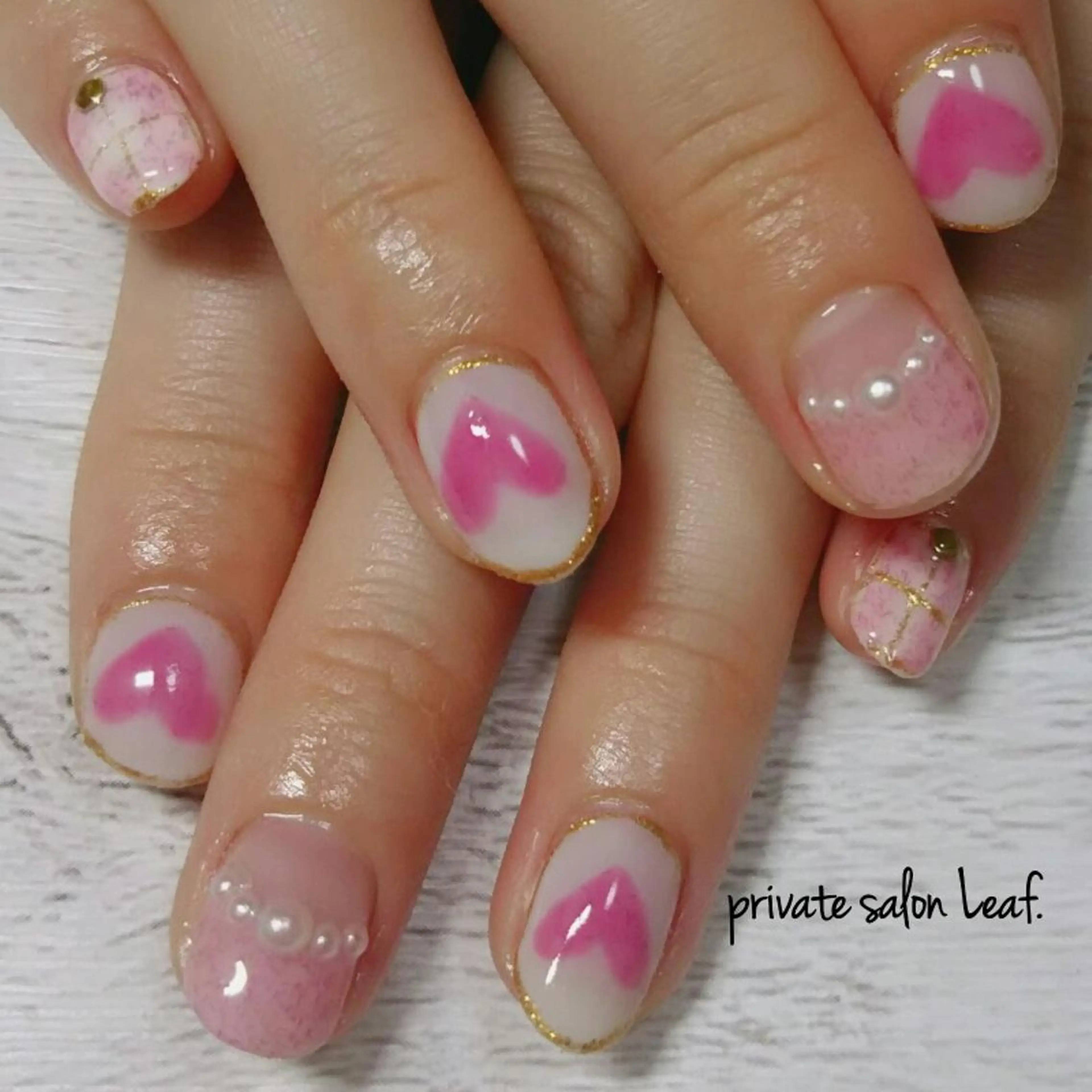 ネイル Leaf. リーフのネイルデザイン