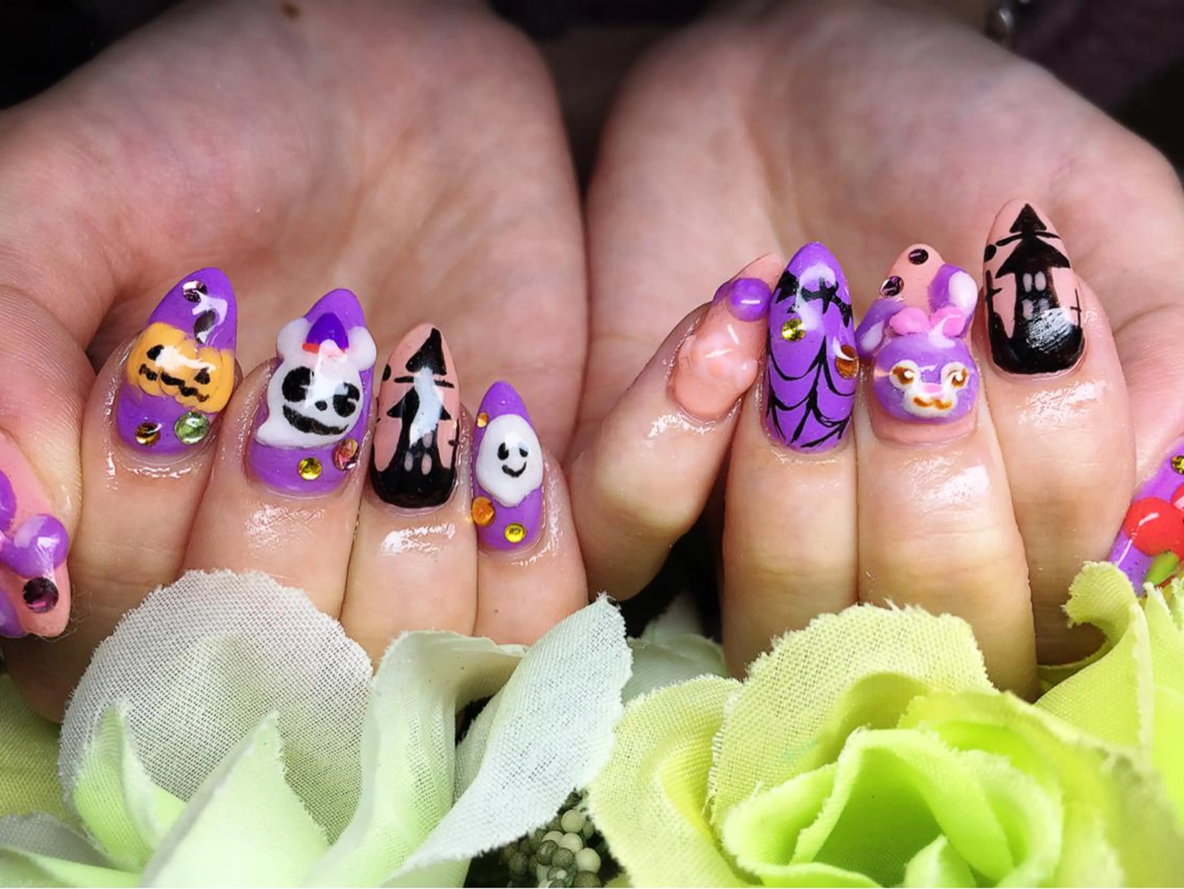 セミロング ハロウィン Beauty Salon Luna所属・Beauty Salon Lunaのエステ・リラクイメージ