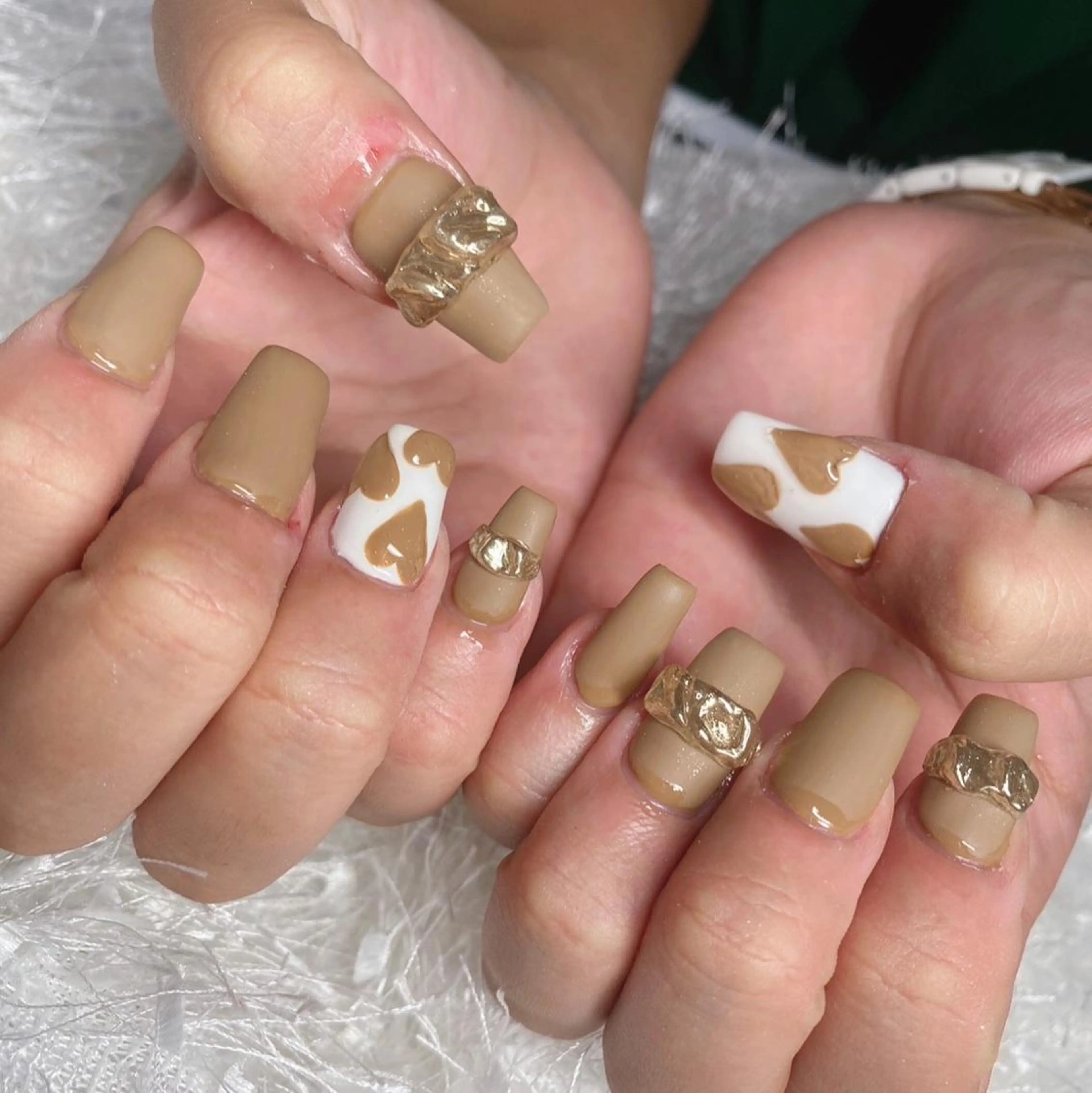 ネイル 長さ出し フレンチネイル ジェルネイル グラデーション 韓国ネイル ハンドネイル Nail&eye Belire 新宿のネイルデザイン