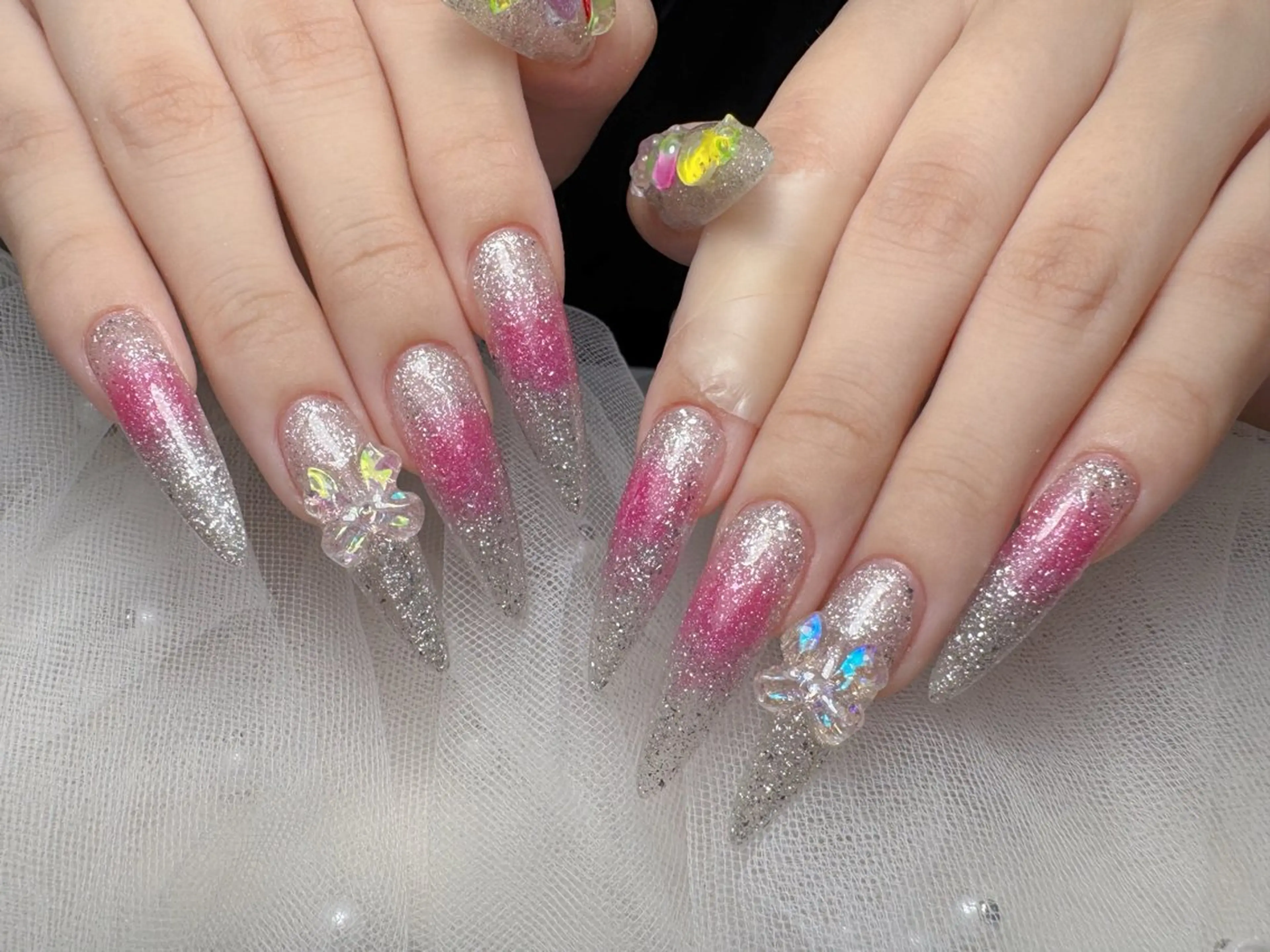 ネイル ロングネイル ハンドネイル lucky nail 歌舞伎町のネイルデザイン