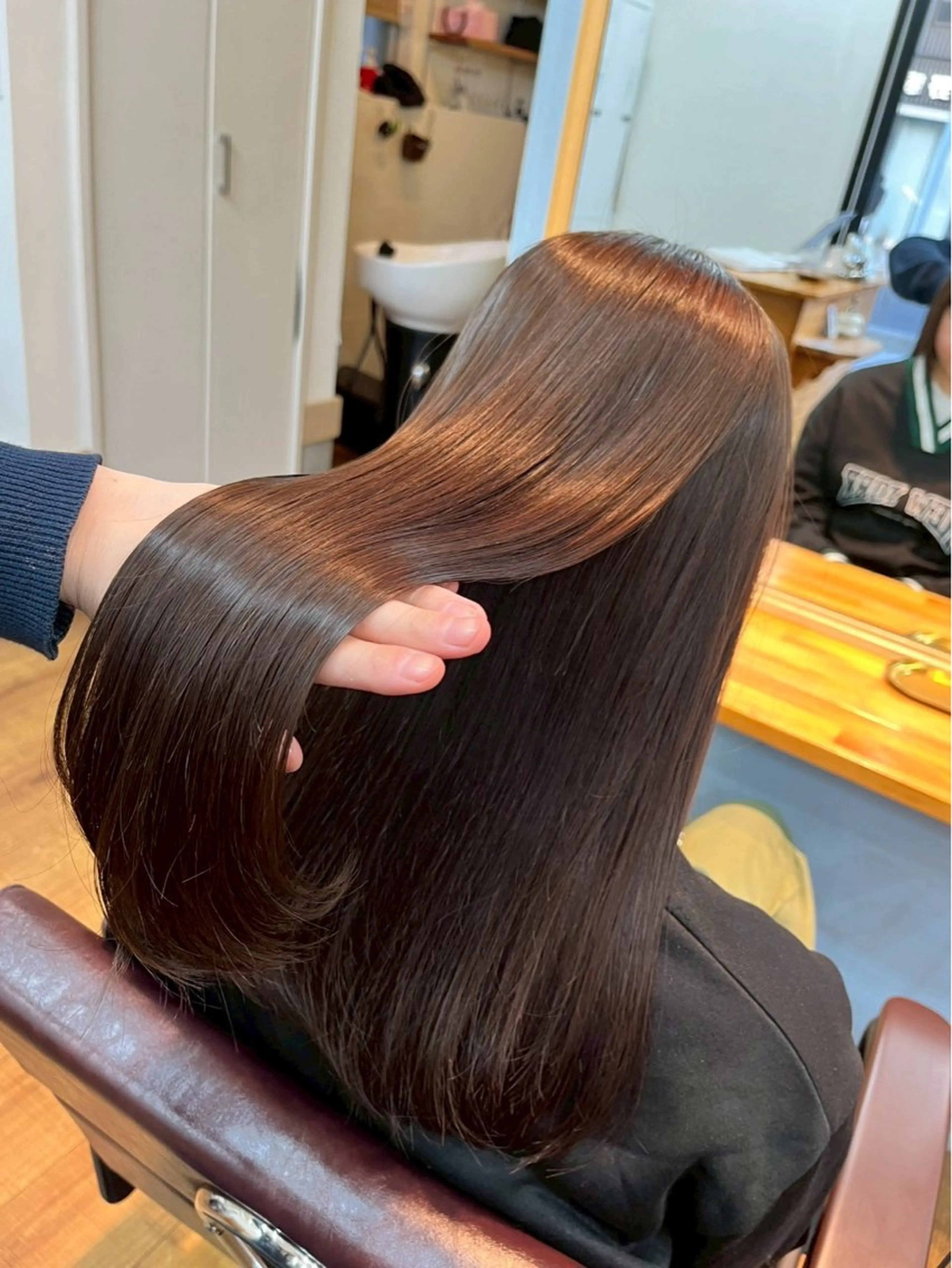 ロング カラー ヘアカラー トリートメント ヘッドスパ 髪質改善 UN BLEACHのヘアスタイル