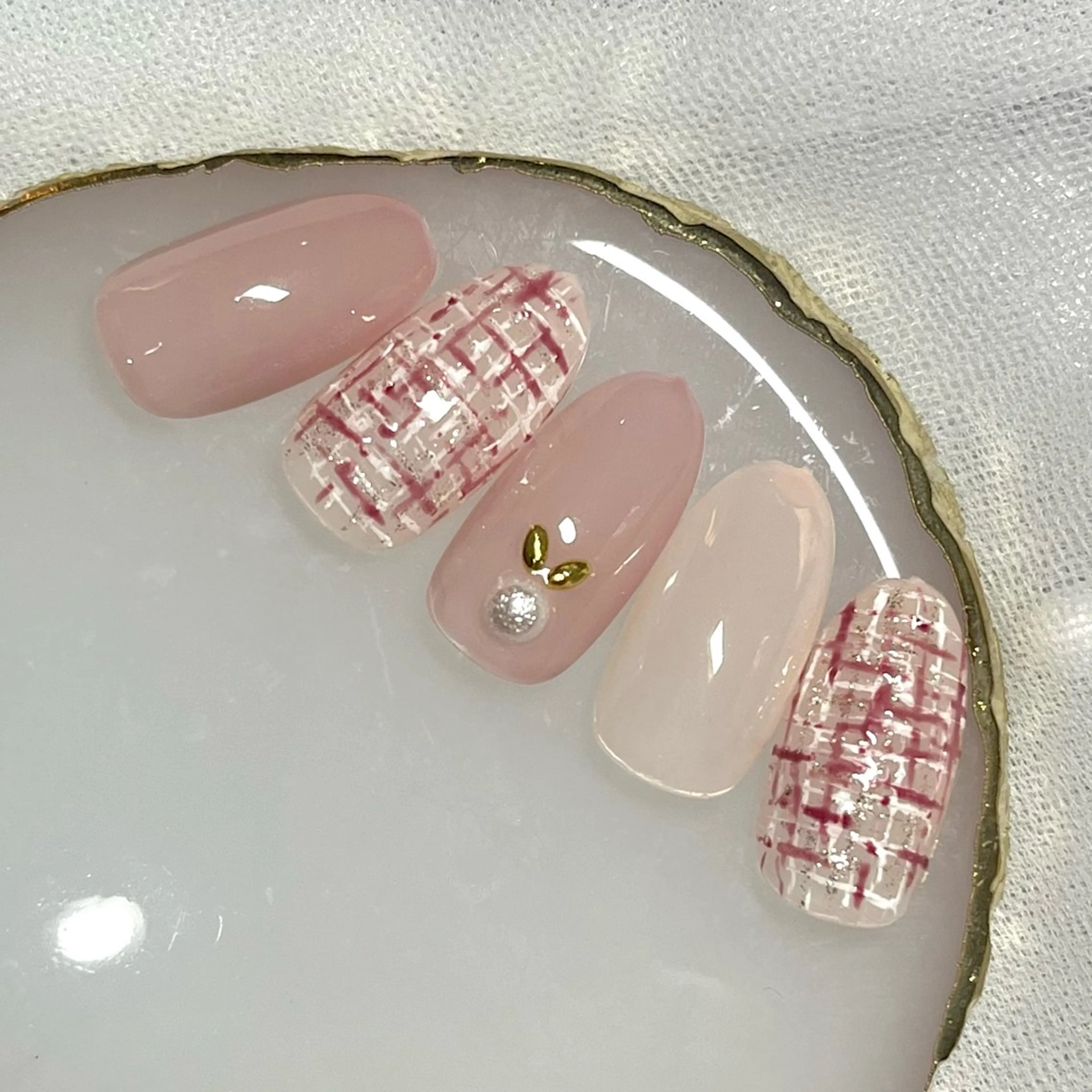 ネイル ハンドネイル Kodebu Usagi Nail所属・要田 優子のネイルデザイン