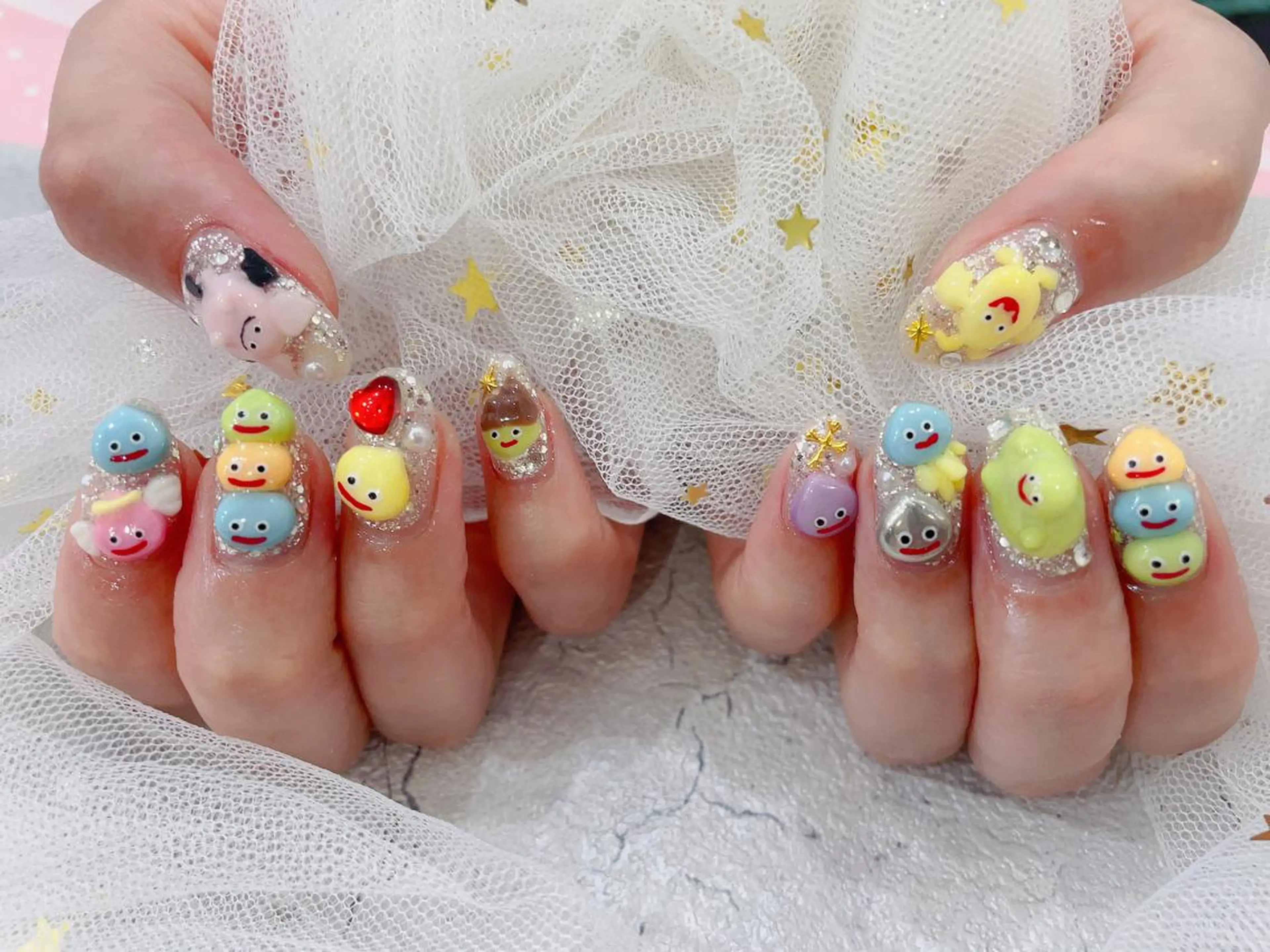ミディアム ネイル ハンドネイル cho nailのネイルデザイン