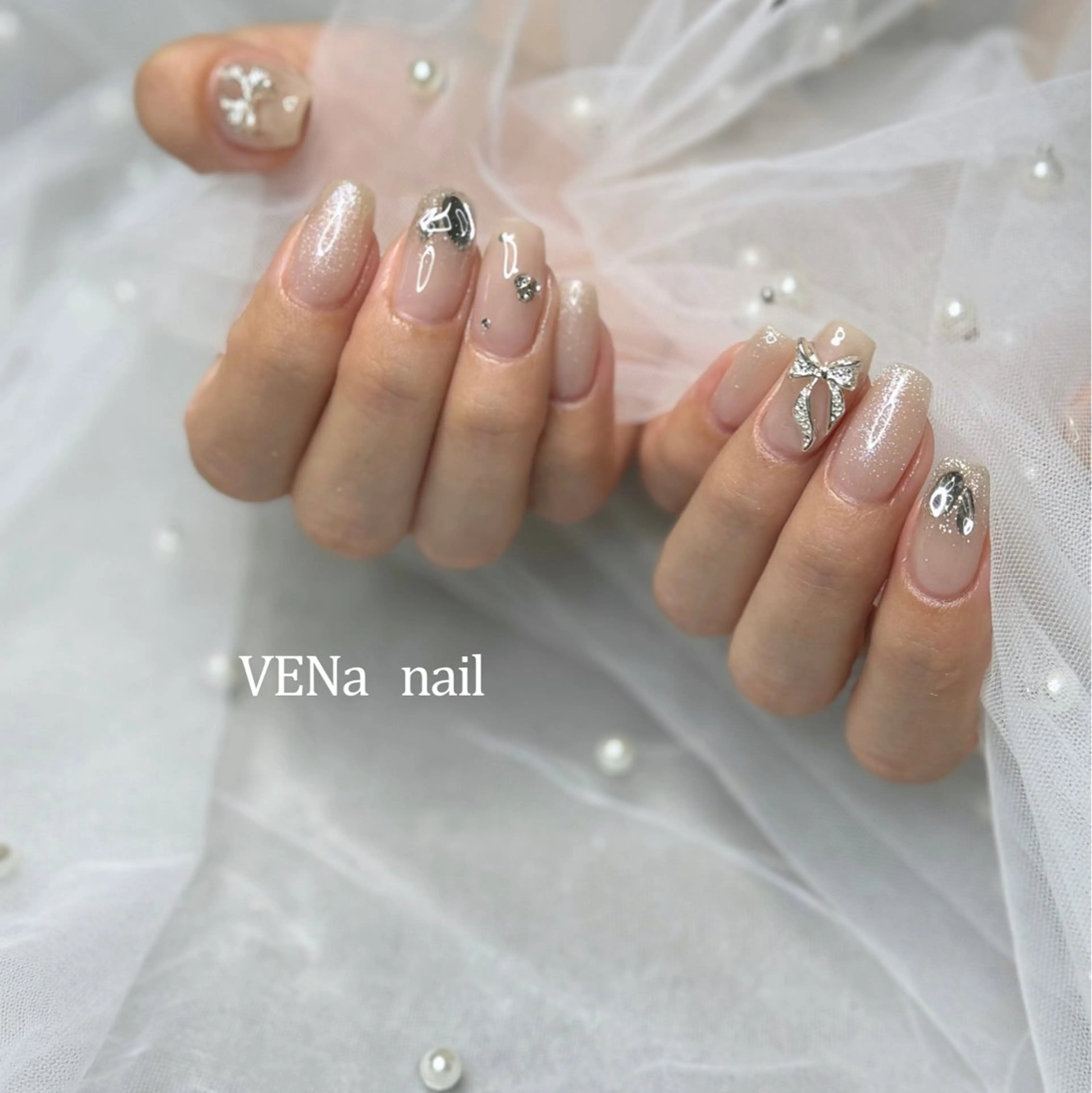 ネイル ボルドー マグネットネイル 持ち込み 冬ネイル ハンドネイル VENa eye＆ nail salonのネイルデザイン