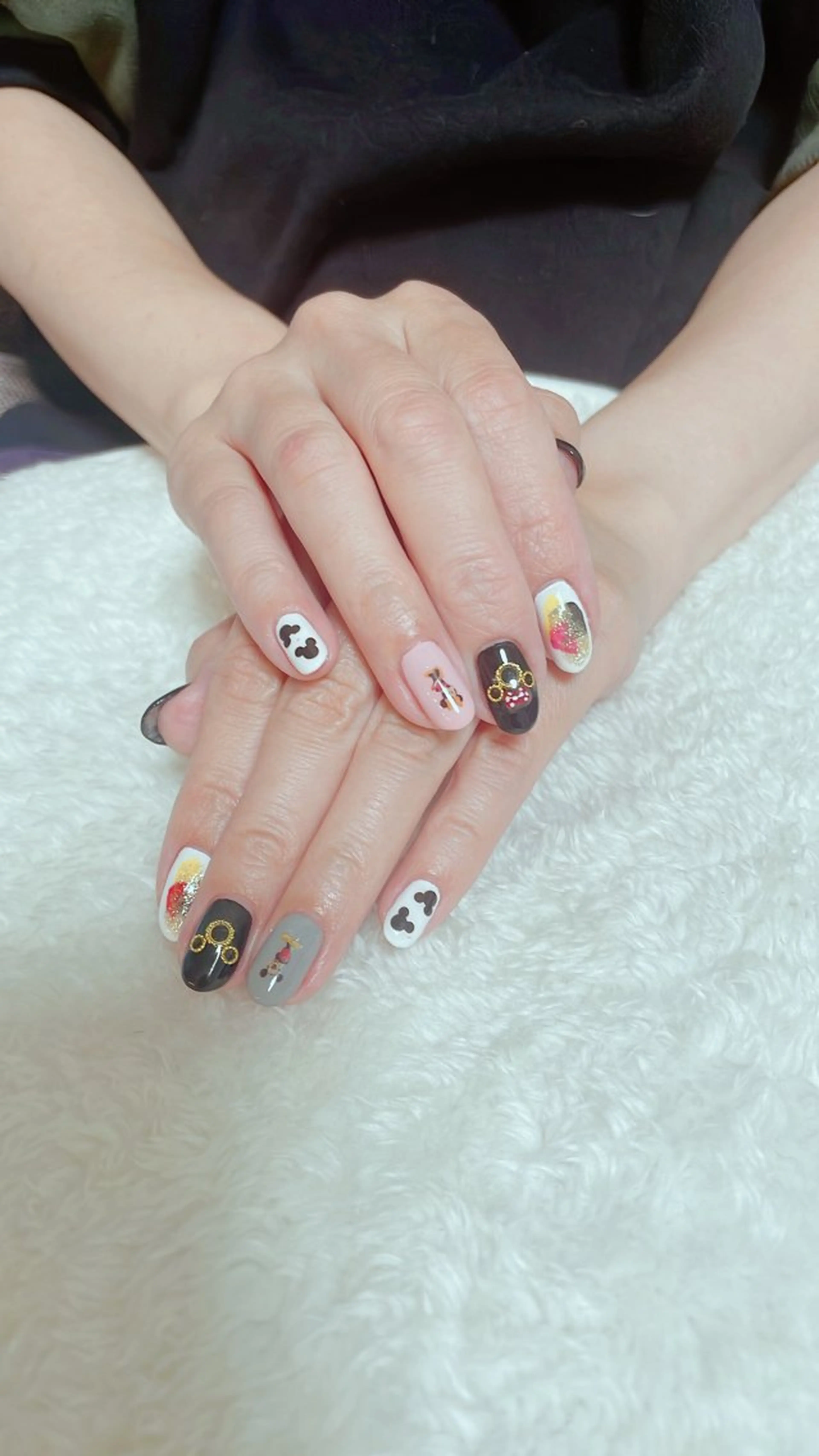 セミロング ネイルサロン hanakoharuのネイルデザイン
