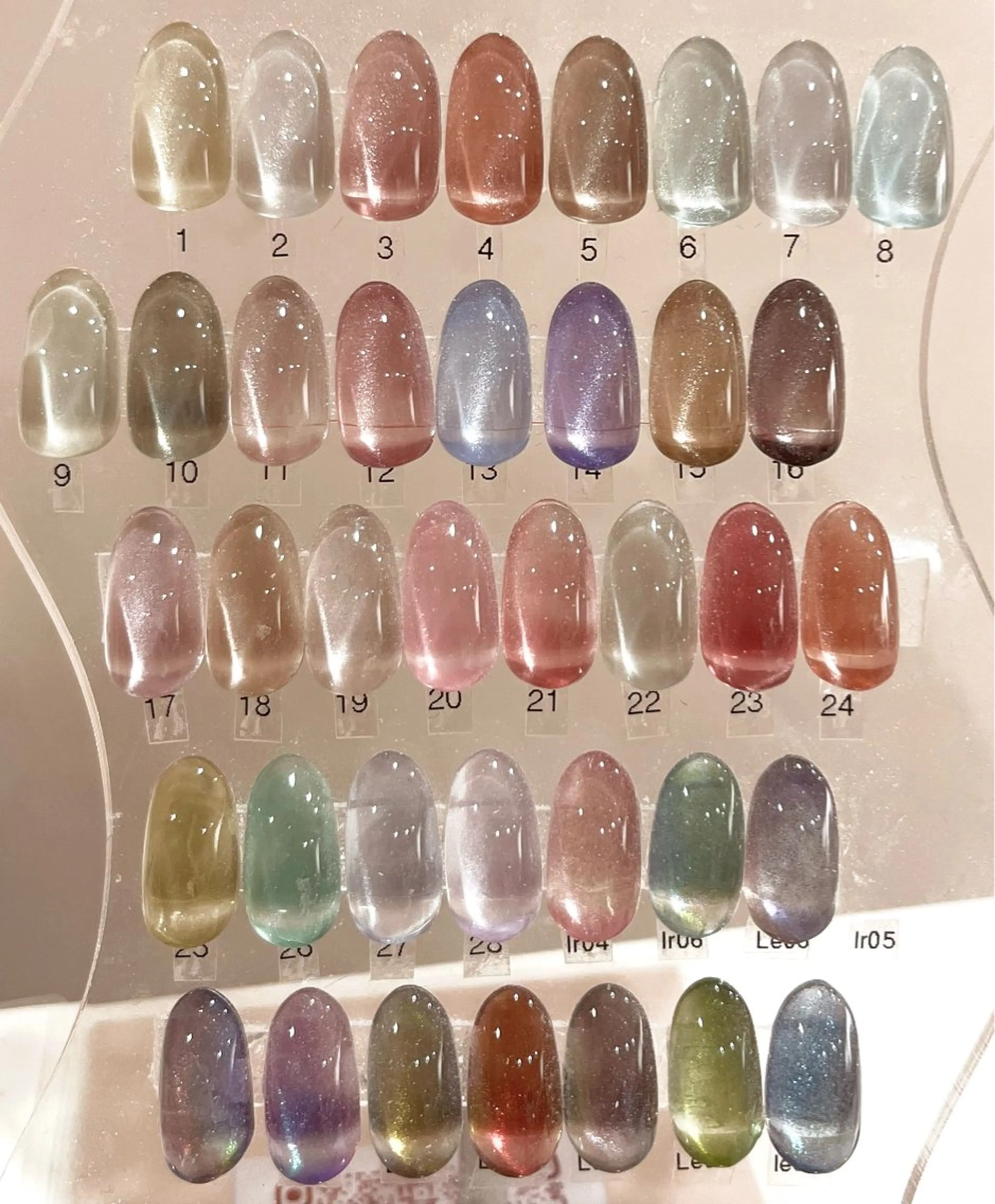 ぷるぷる　シルキー　マグネットの写真
