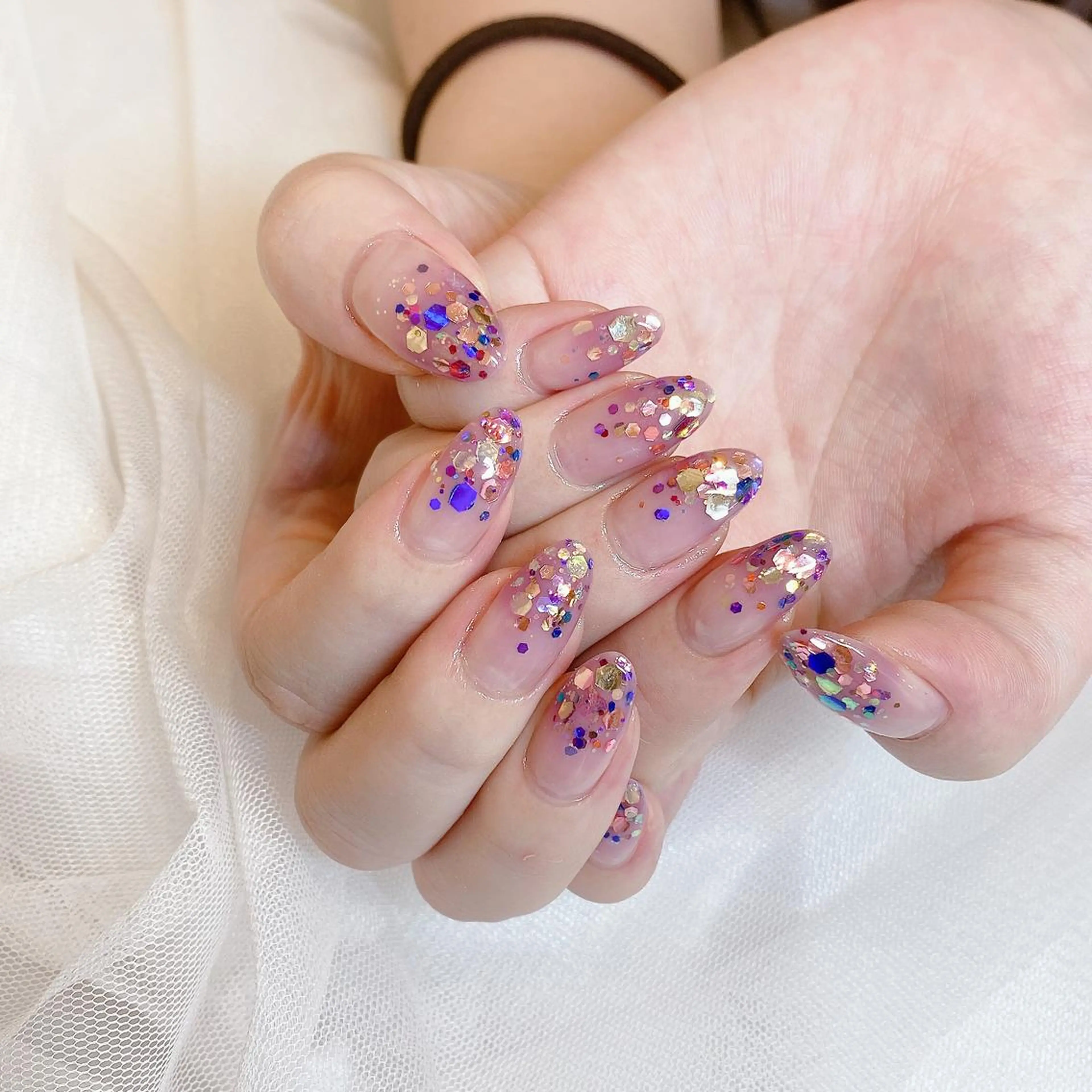 ネイル ハンドネイル ネイルサロン 9Carats神田のネイルデザイン