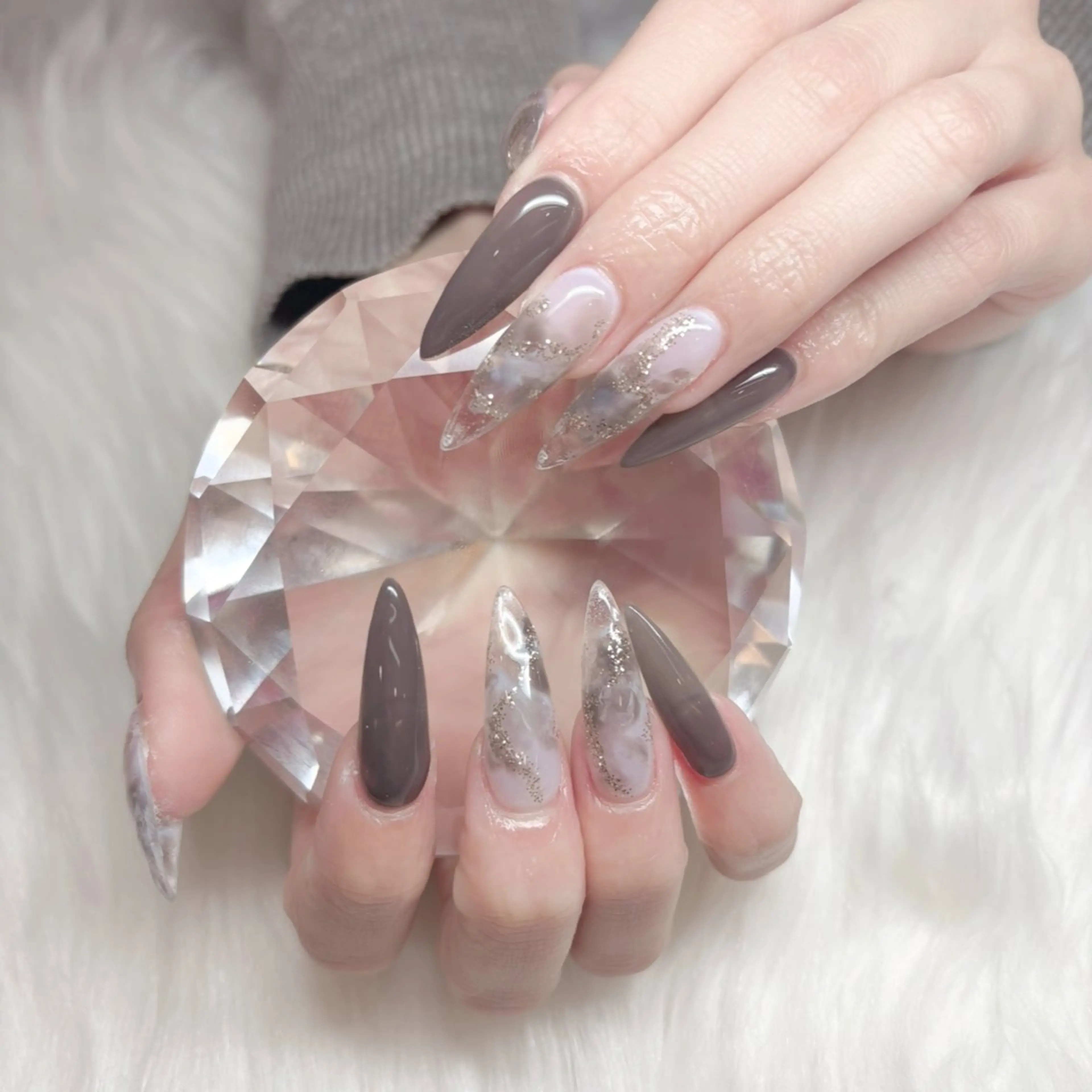 ネイル ハンドネイル be+所属・be +のネイルデザイン