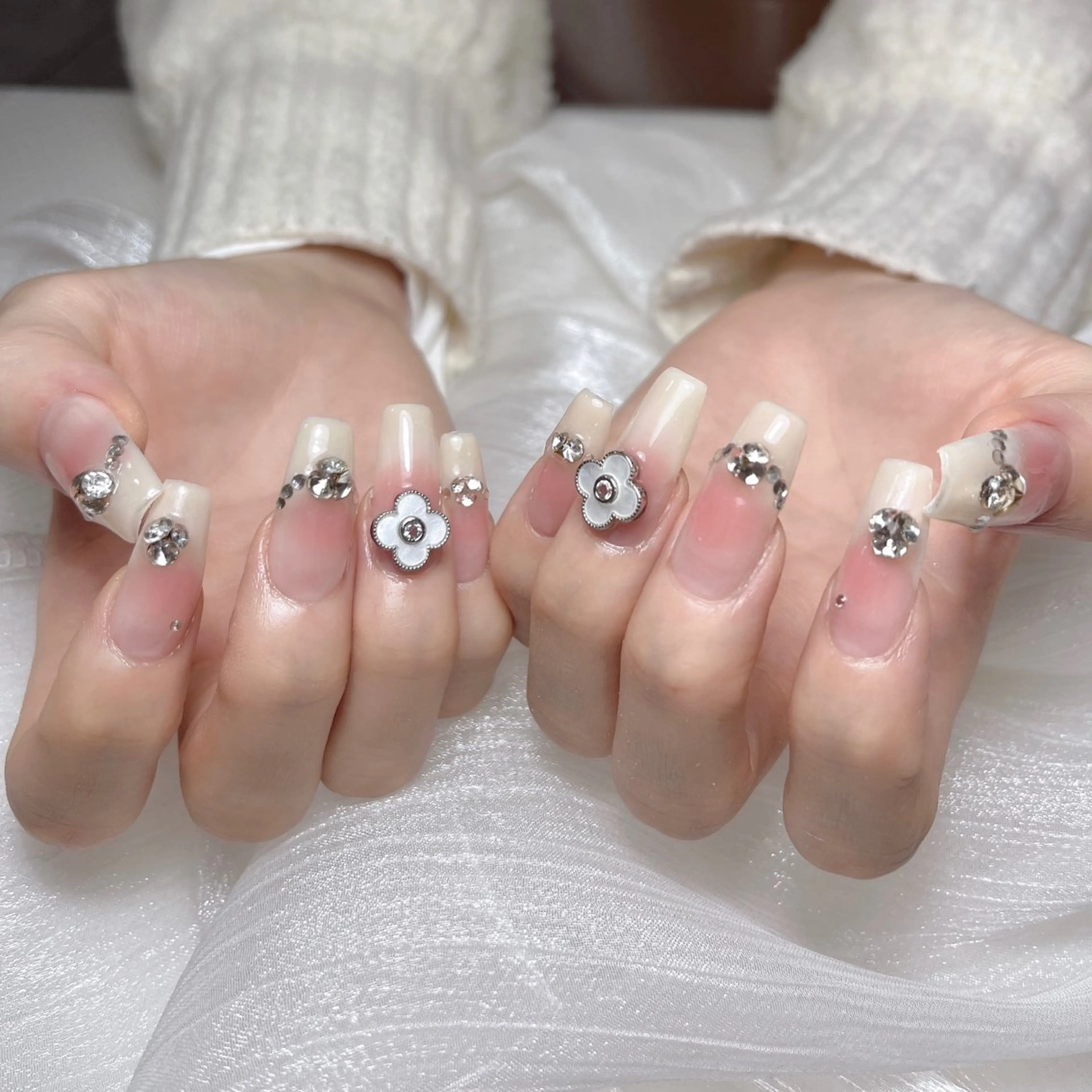 ネイル ハンドネイル ハンドケア YS Nailのネイルデザイン