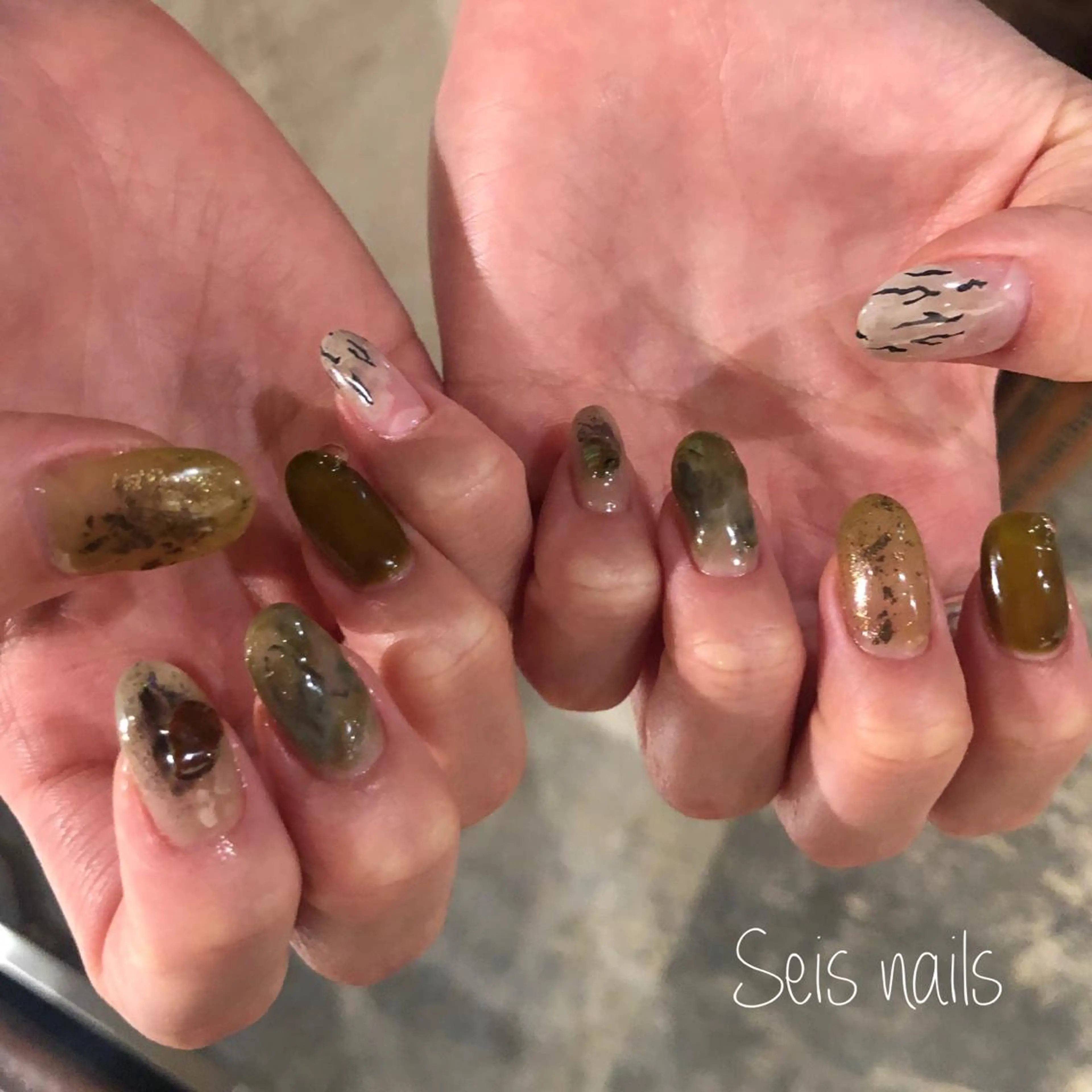 ネイル ハンドネイル Seis Shihoのネイルデザイン
