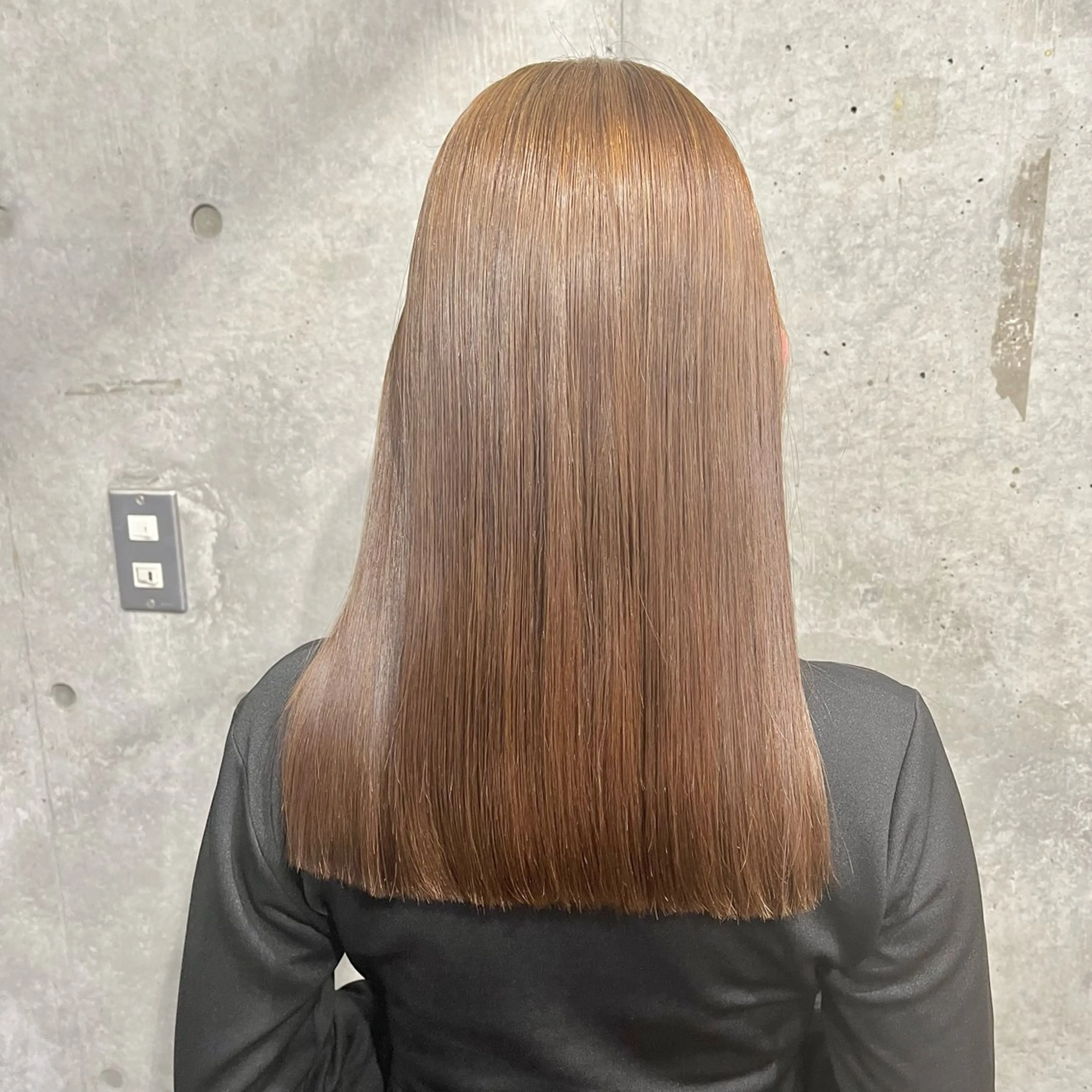 セミロング カラー 髪質改善 トリートメント カット 藤澤 夏実/インナーカラーのヘアスタイル