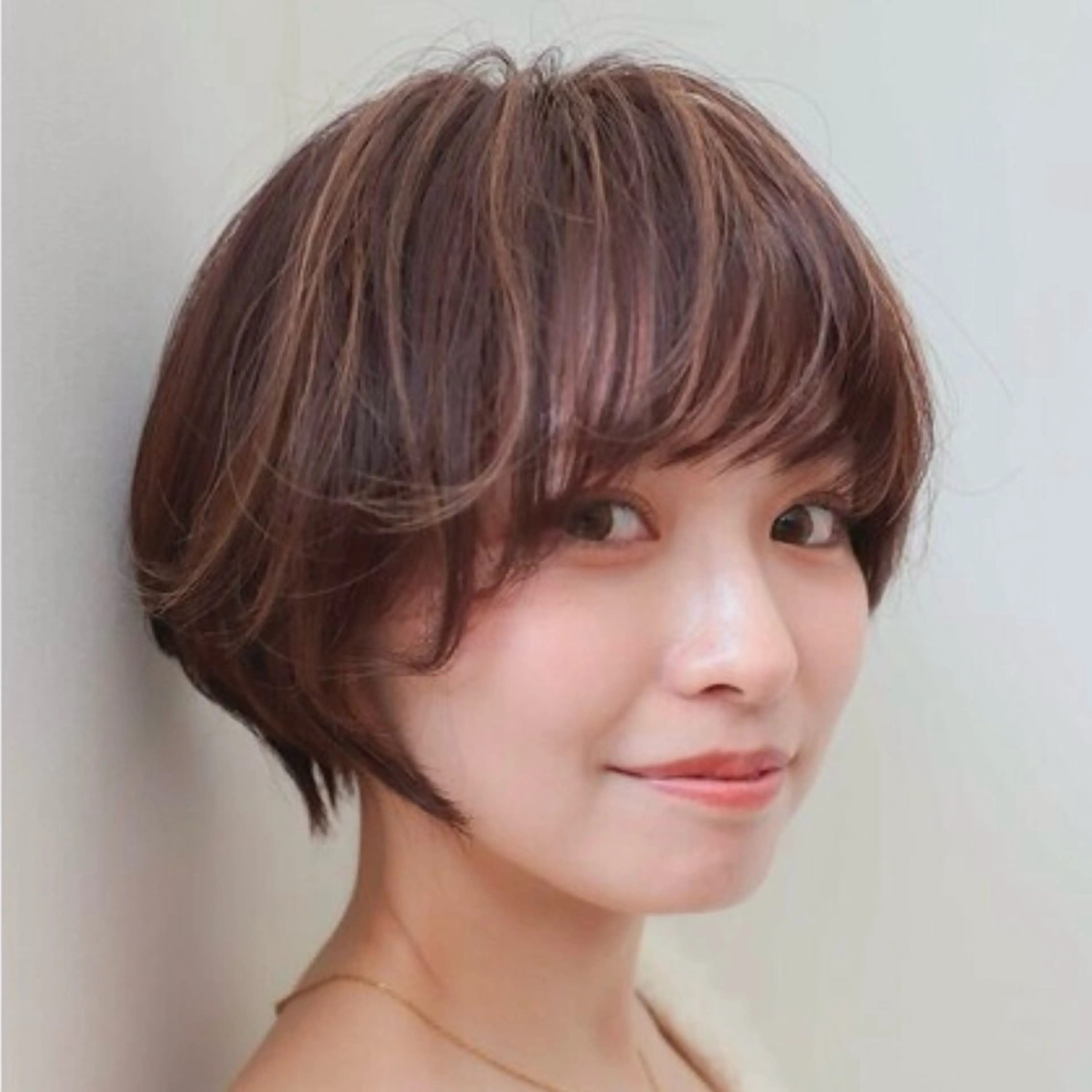 🤍白髪ぼかし◎🤍 〖上品ハイライト〗+〖艶カット〗+〖ベーシックトリートメント〗の写真