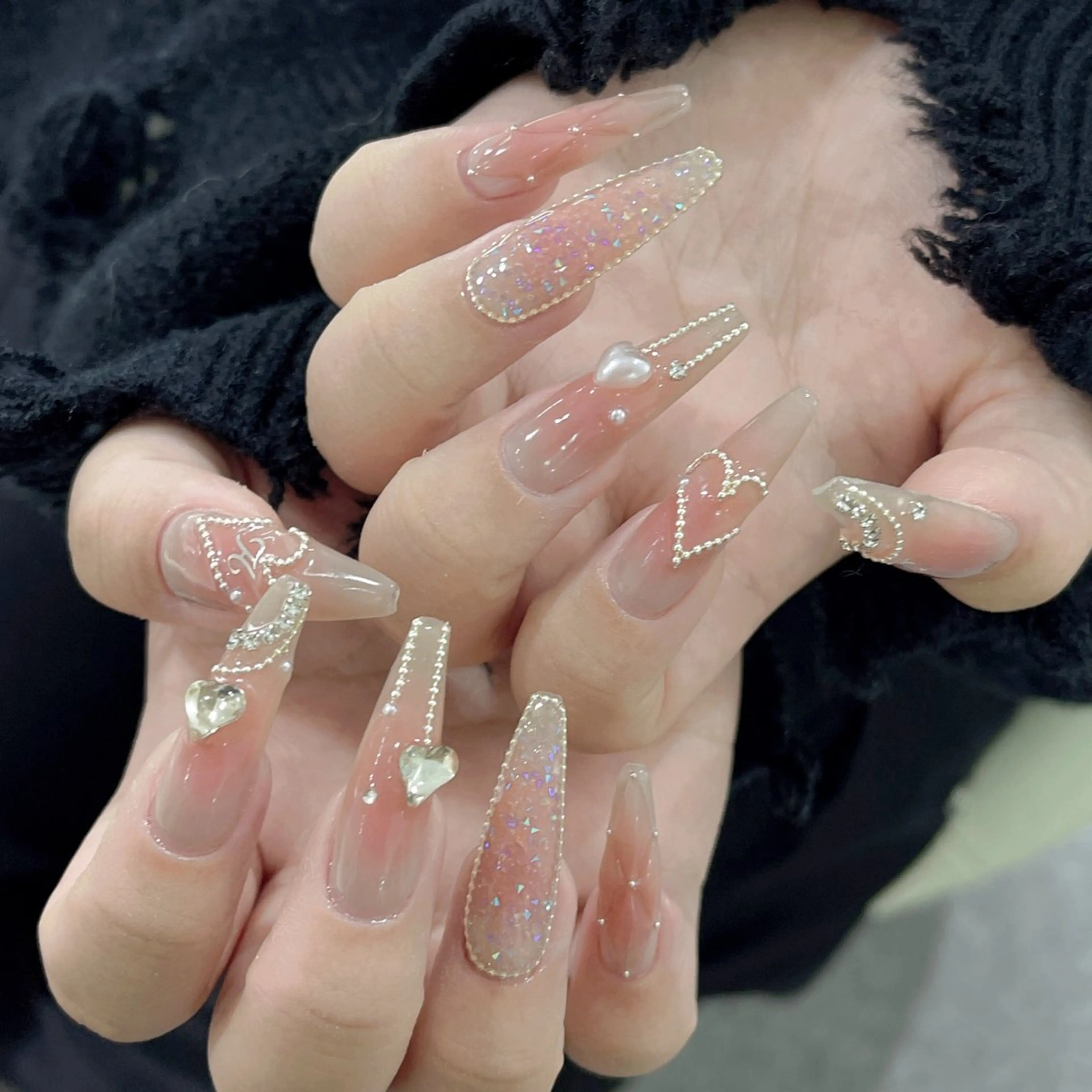 ネイル ハンドネイル Queens ciciのネイルデザイン