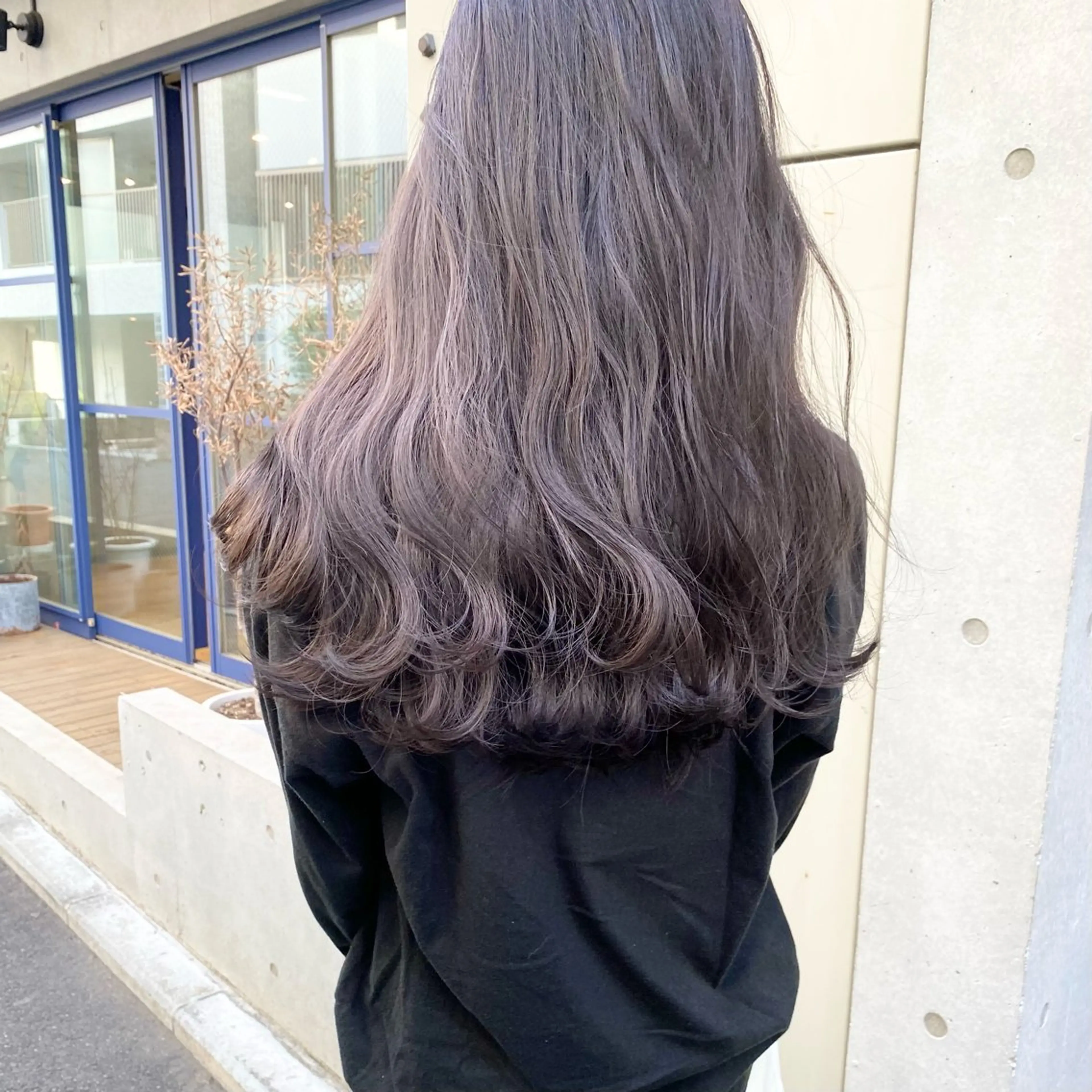 セミロング ⭐️横浜ブリーチ特化 美容師 堤涼⭐️のヘアスタイル