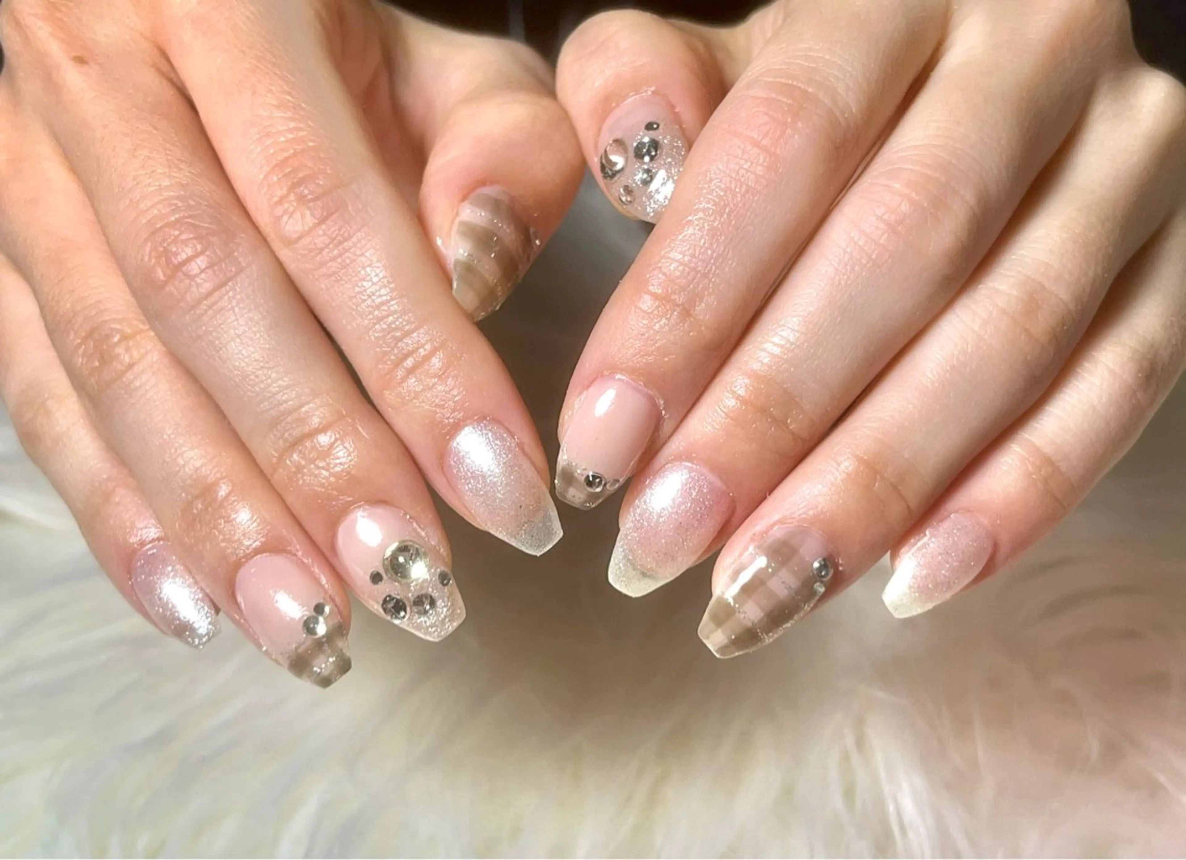 ネイル hohomi .のネイルデザイン