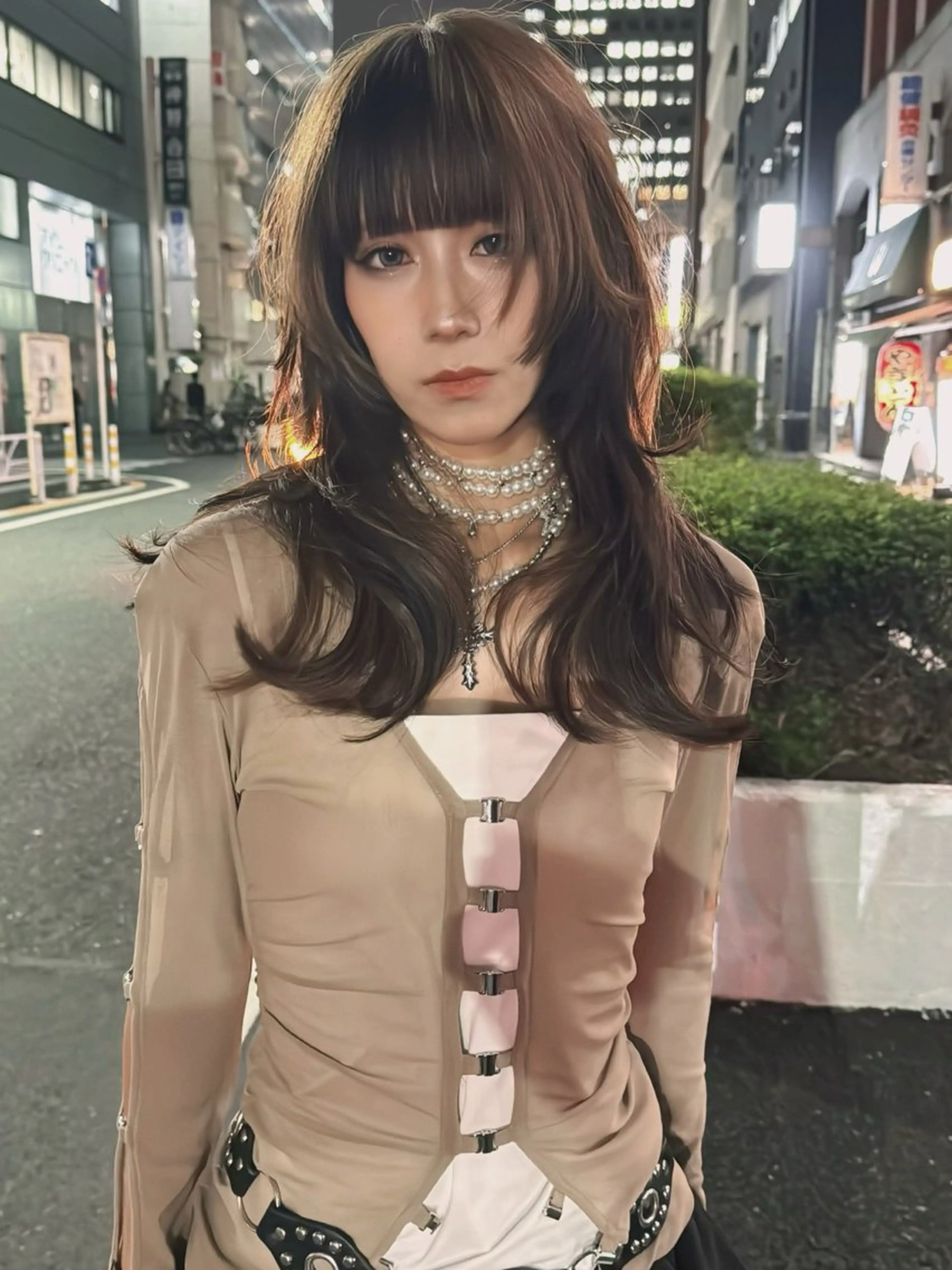 セミロング カット ヘアカラー トリートメント 新宿/ハイトーン/ レイヤー/サカキのヘアスタイル