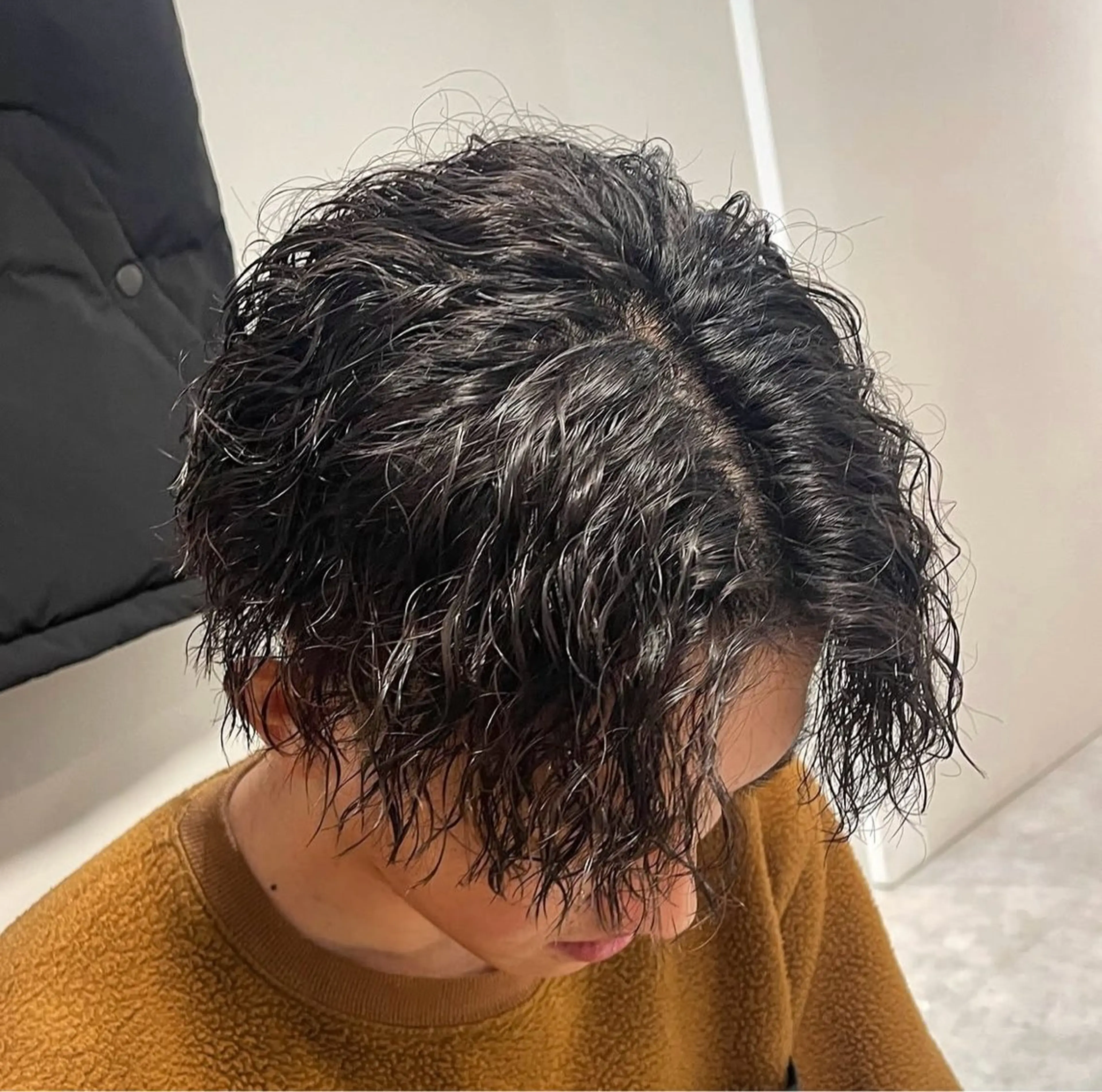 ミディアム パーマ メンズ カット パーマ ニュアンス/フェザー /ウルフ/伶馬のヘアスタイル