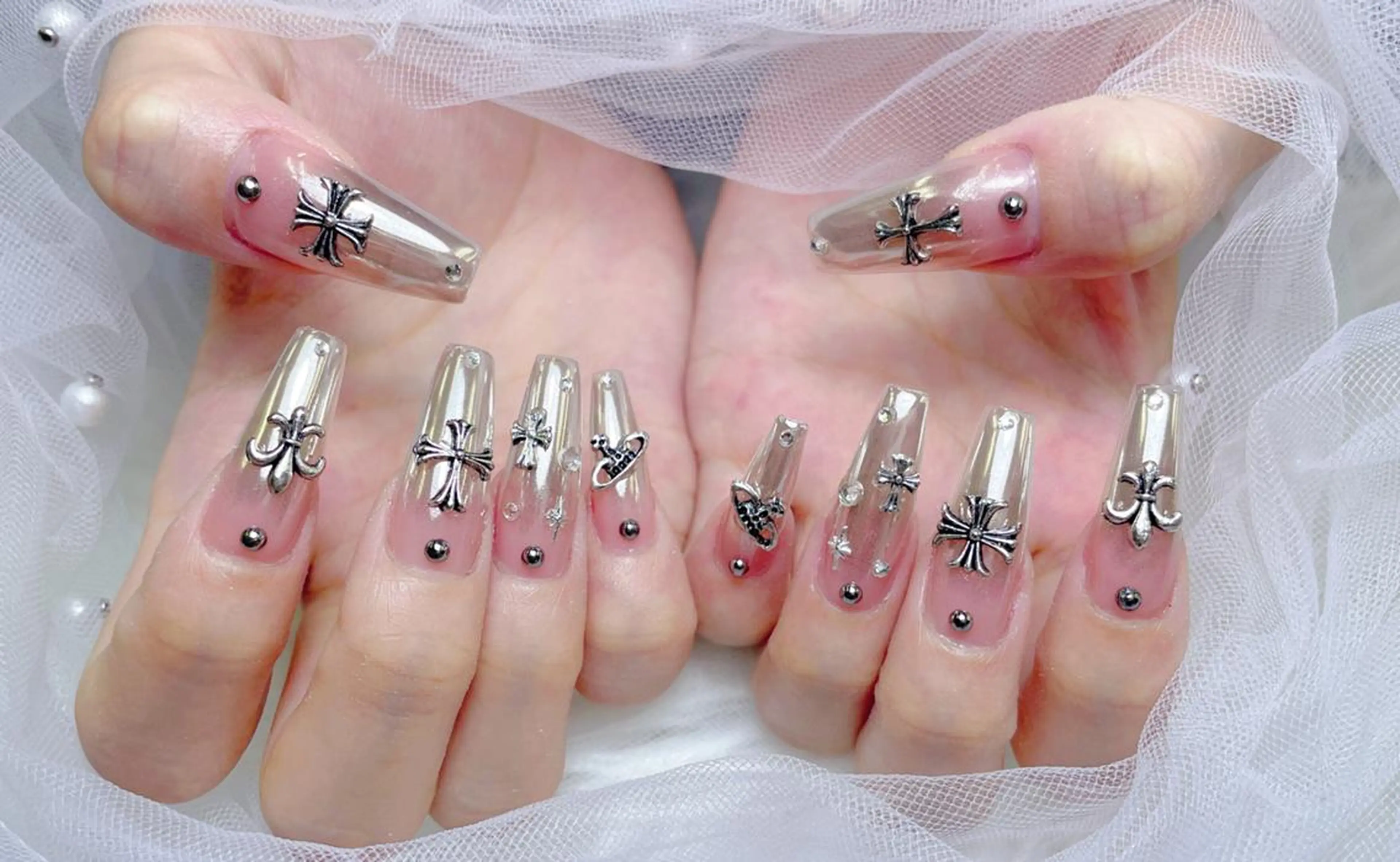 ネイル 🎀Nail新宿店 Aliceのネイルデザイン
