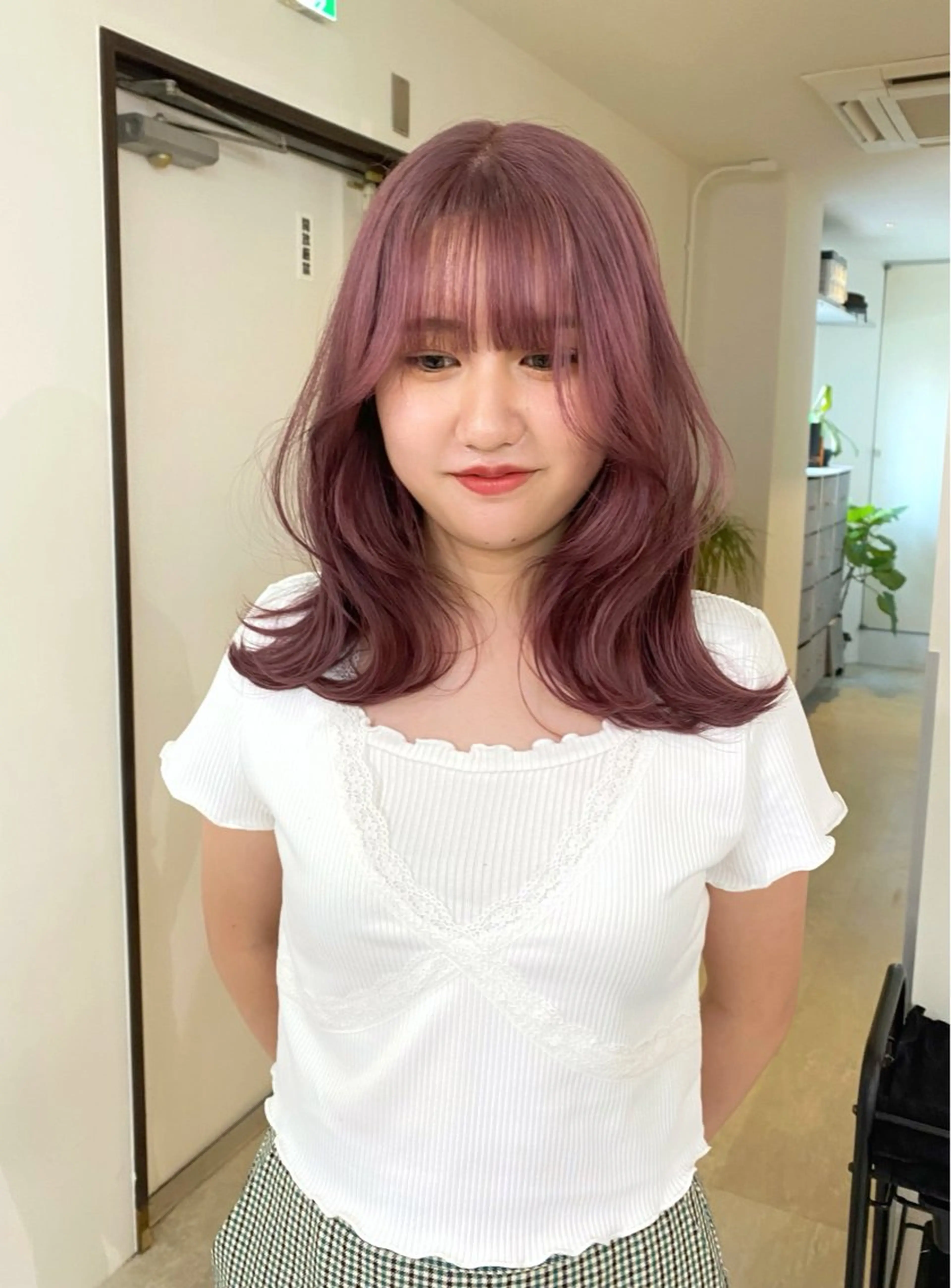 カラー ベージュカラー ブリーチ ラベンダーカラー ラベンダーピンク ミルクティーベージュ ヘアカラー mizuki/ピンク ベージュ.レイヤーのヘアスタイル