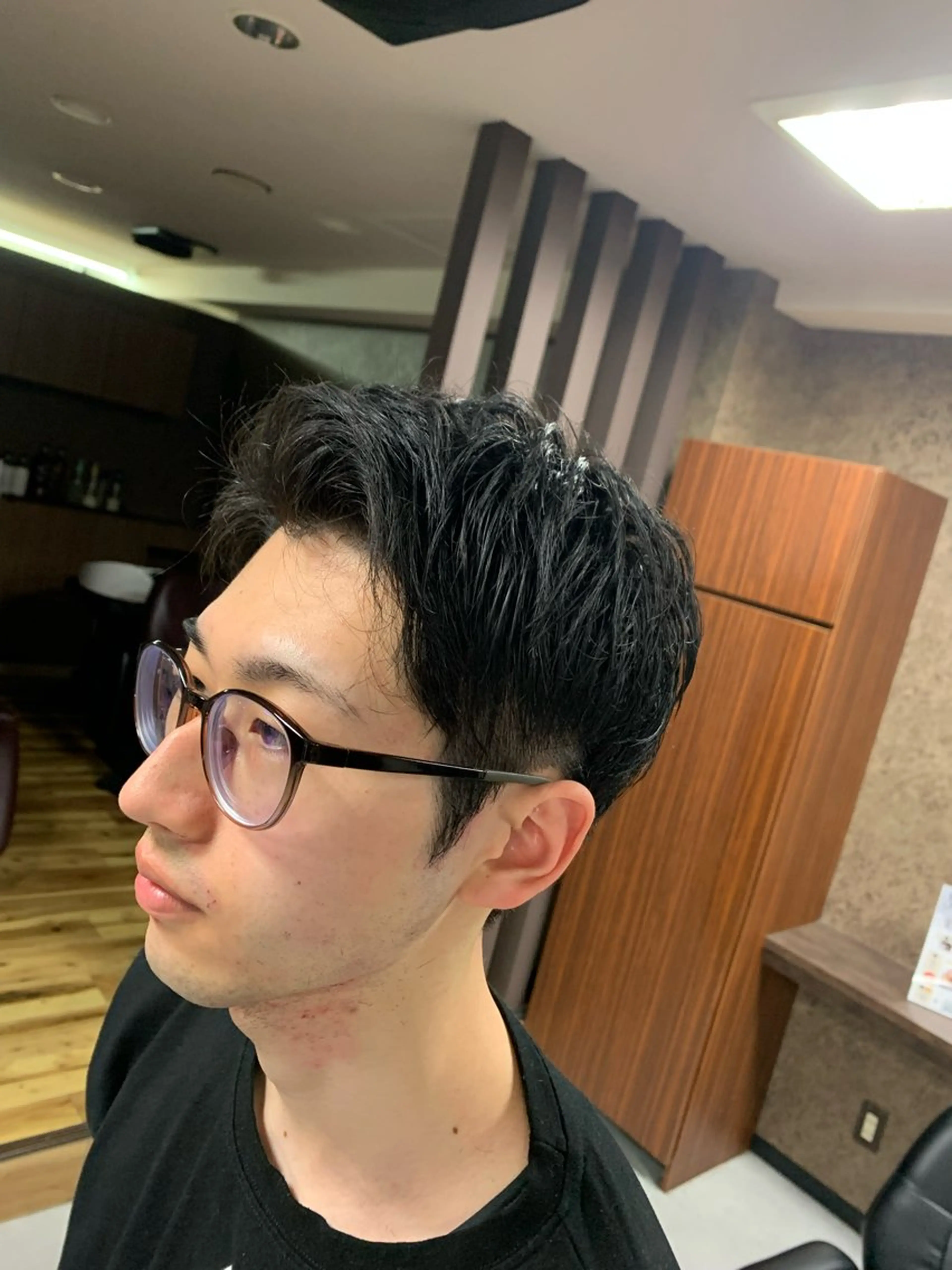 メンズ ツーブロック バーバーショップ涼桜新町店所属・田中大 パーマ/メンズカットのヘアスタイル