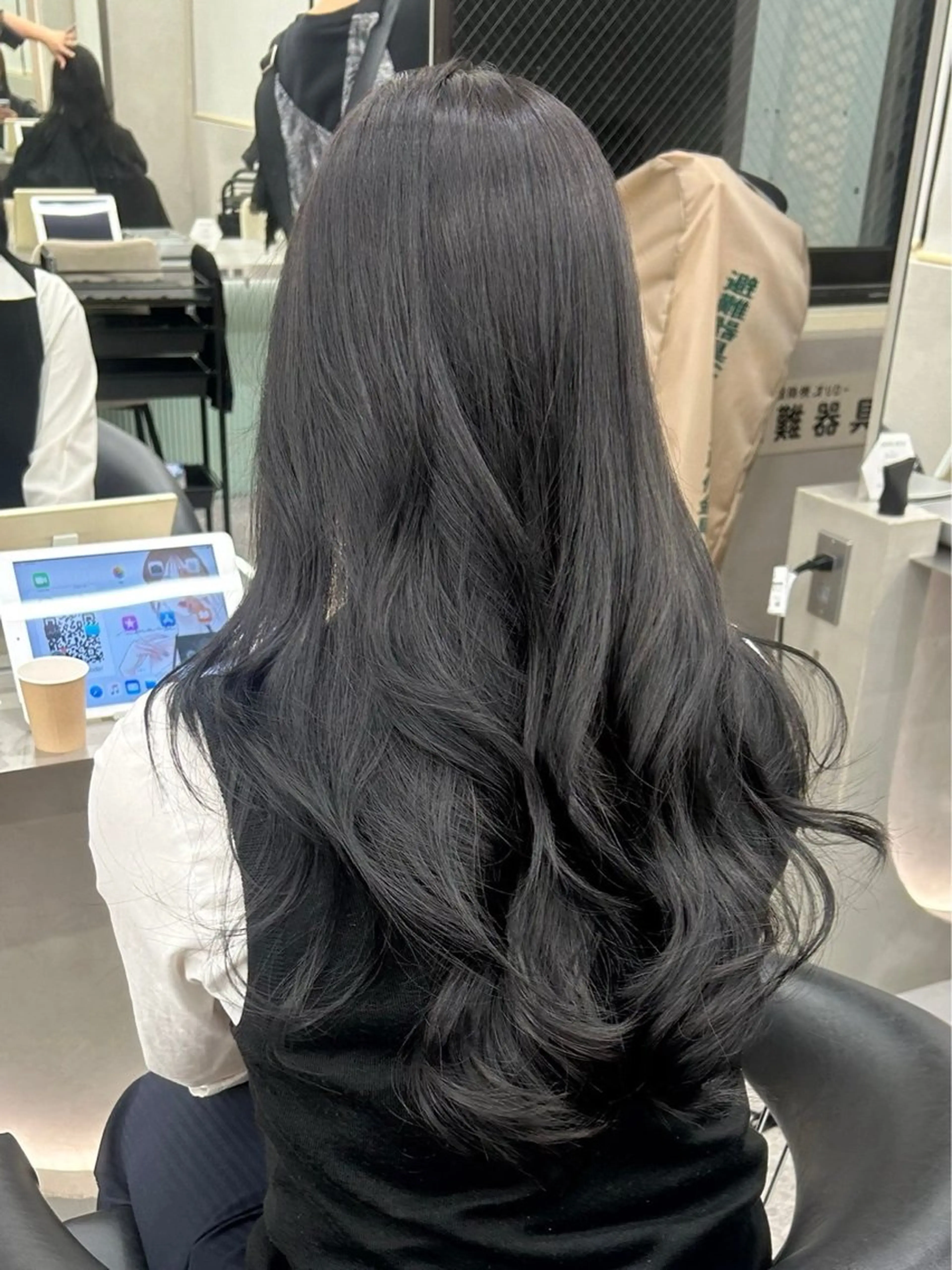 ロング カラー パーマ カット ヘアカラー トリートメント 💎髪質改善💎 LondMeliaのヘアスタイル