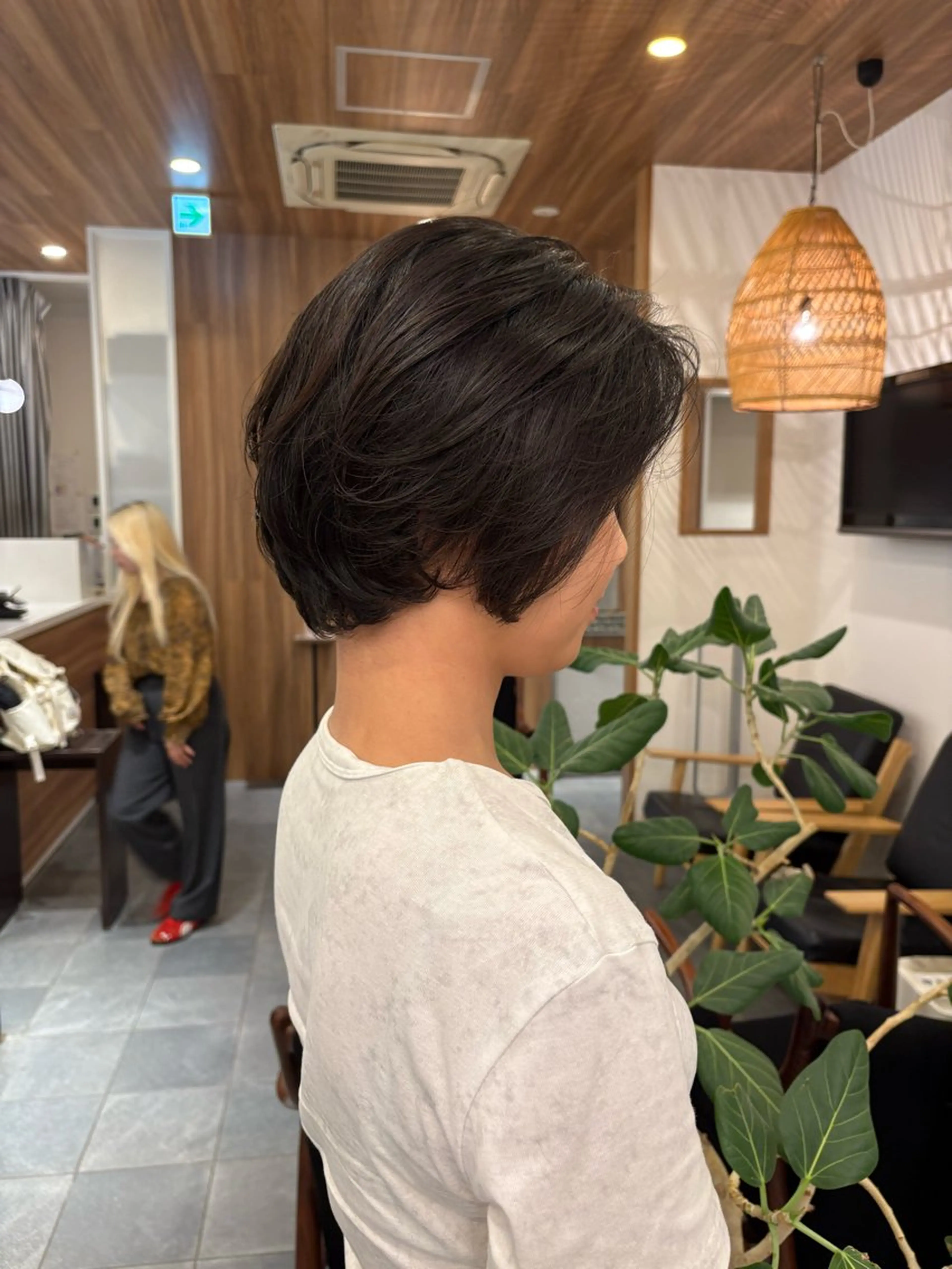 ショート パーマ パーマ BEAUTRIUM 穂乃香のヘアスタイル