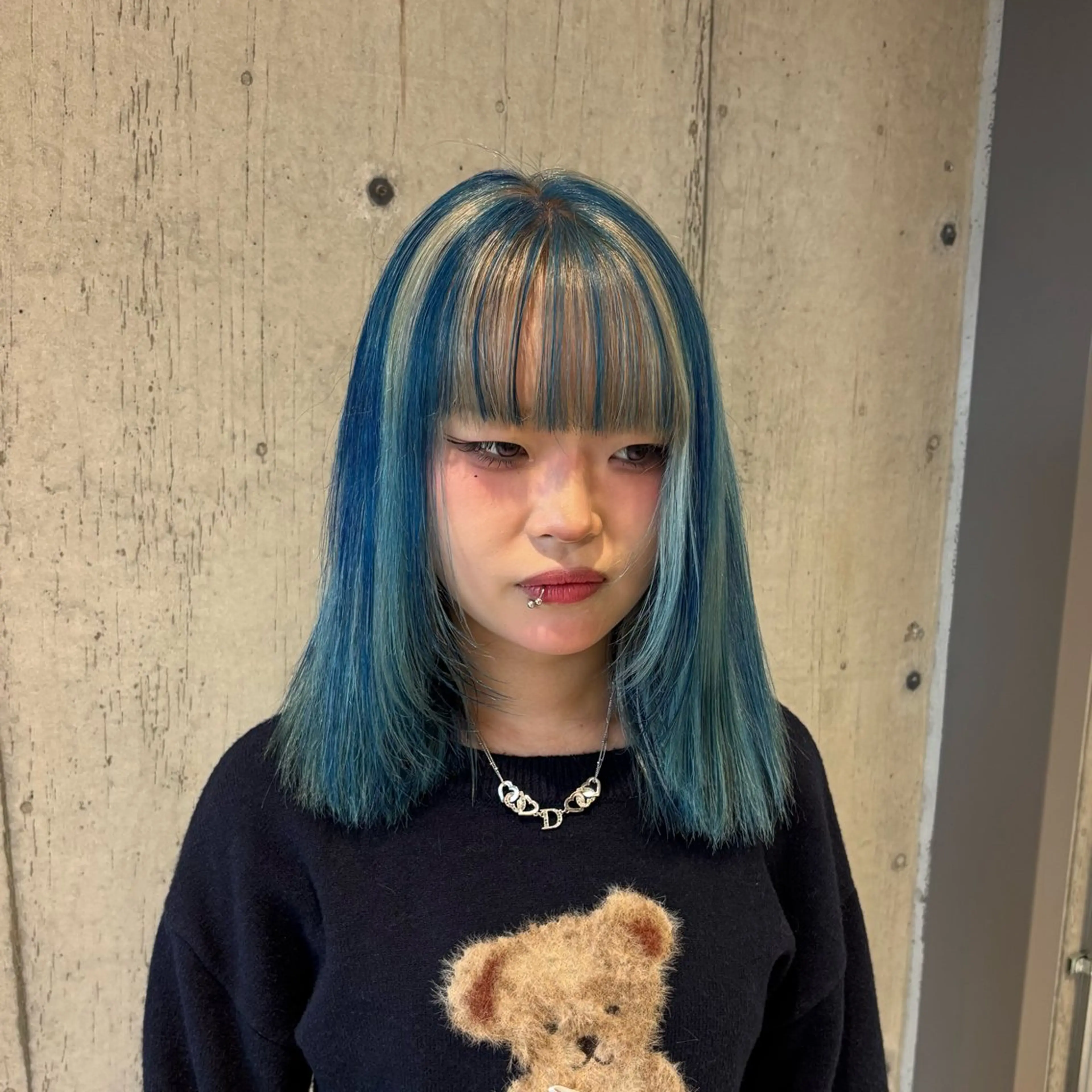 セミロング カラー 🍎ハイトーン/ 透明感カラー🍎リオのヘアスタイル