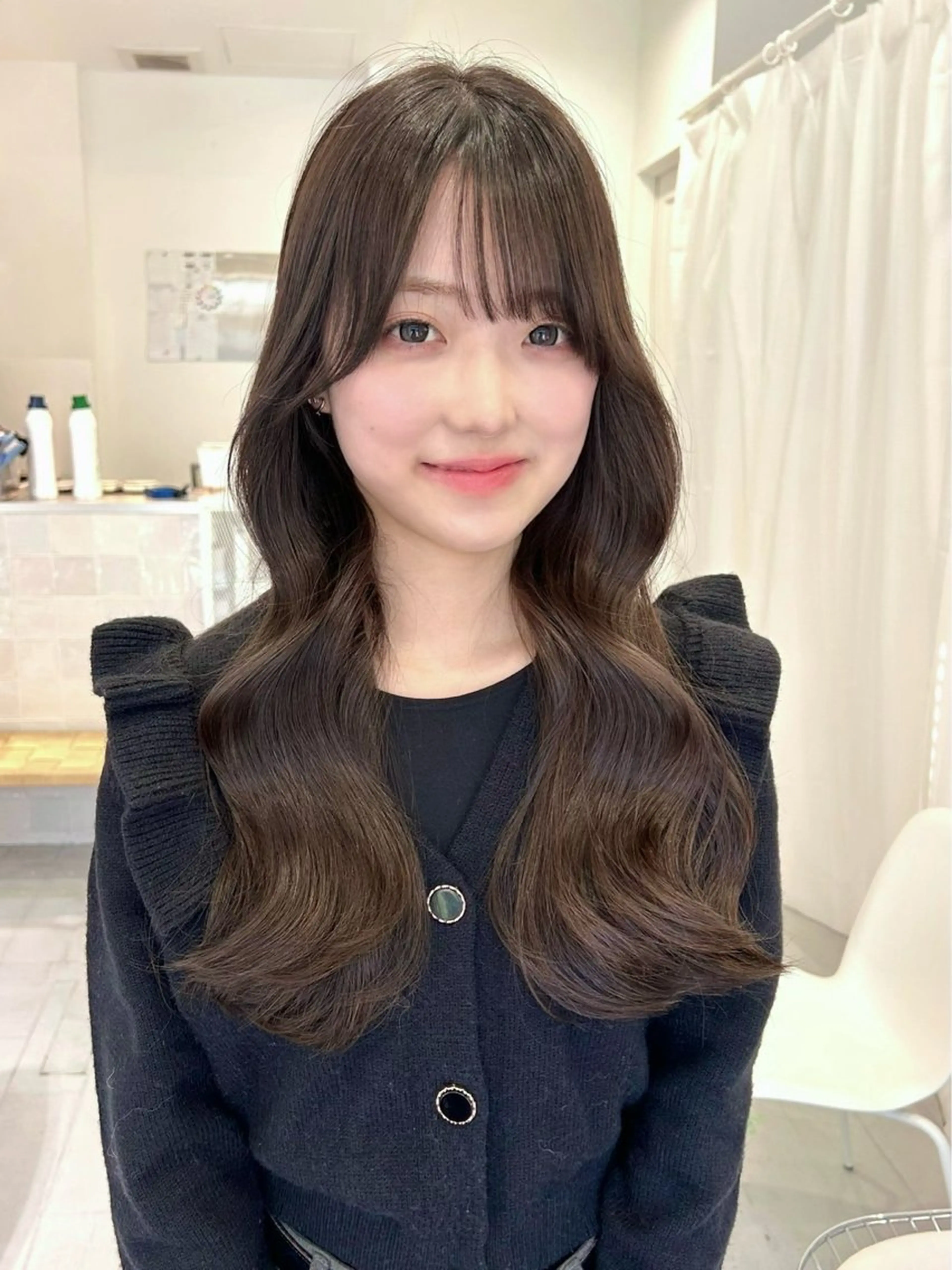 ロング カラー カット 韓国ヘア ‎🤍KANA🎀のヘアスタイル