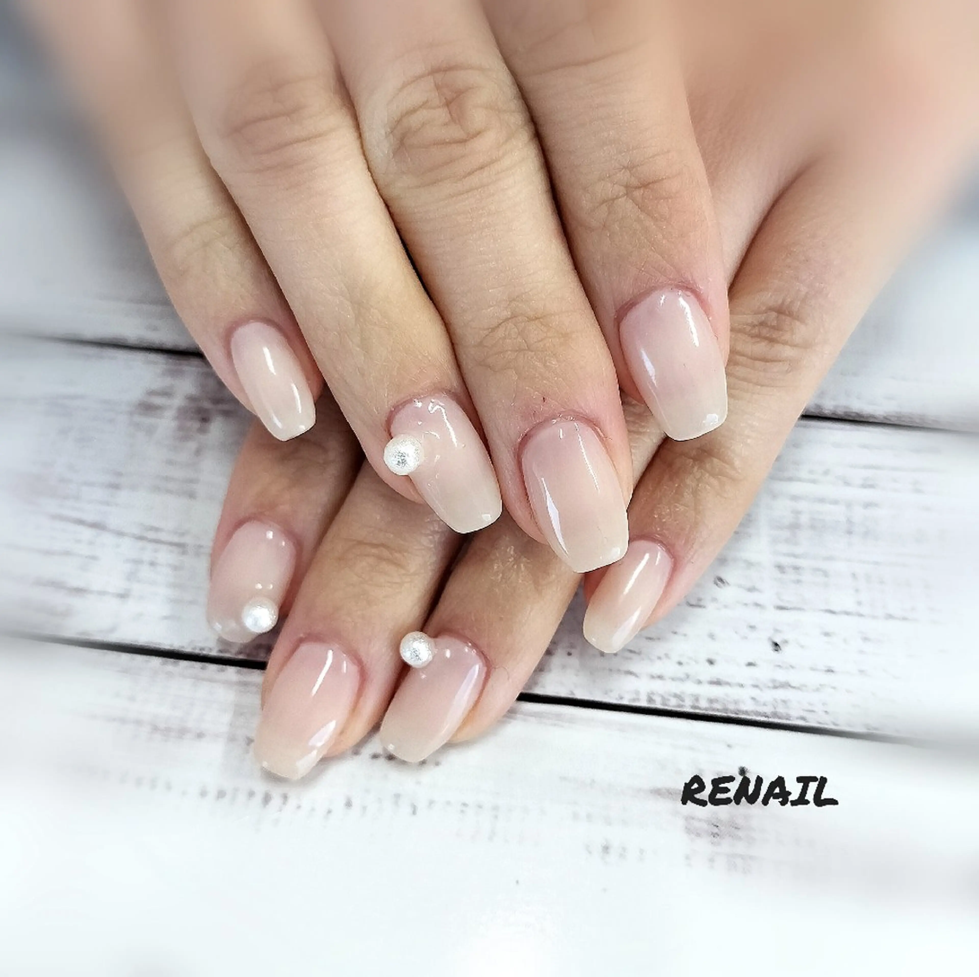ネイル RENAIL  玲奈のネイルデザイン