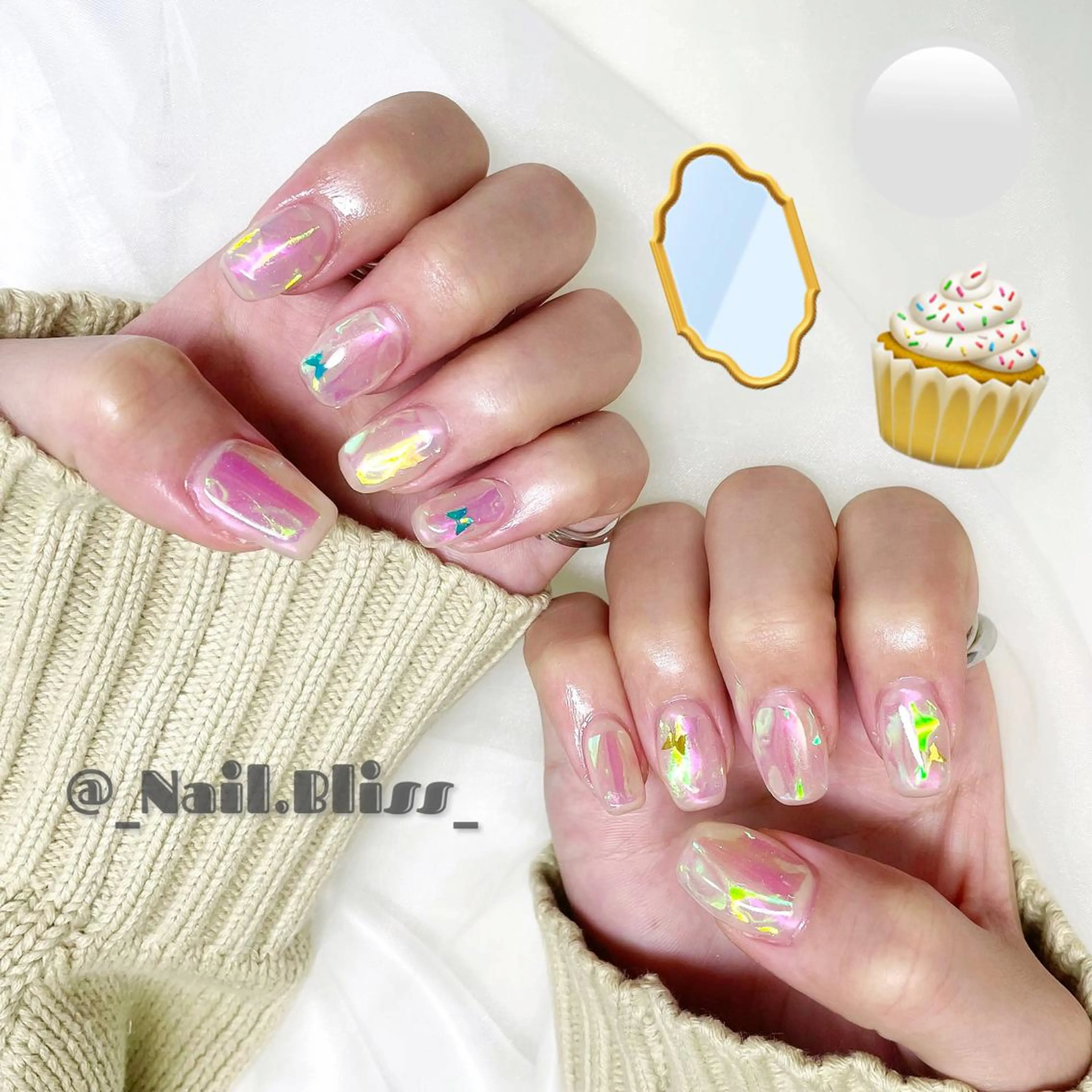 ネイル オーロラネイル ハンドネイル NAIL BLISSのネイルデザイン