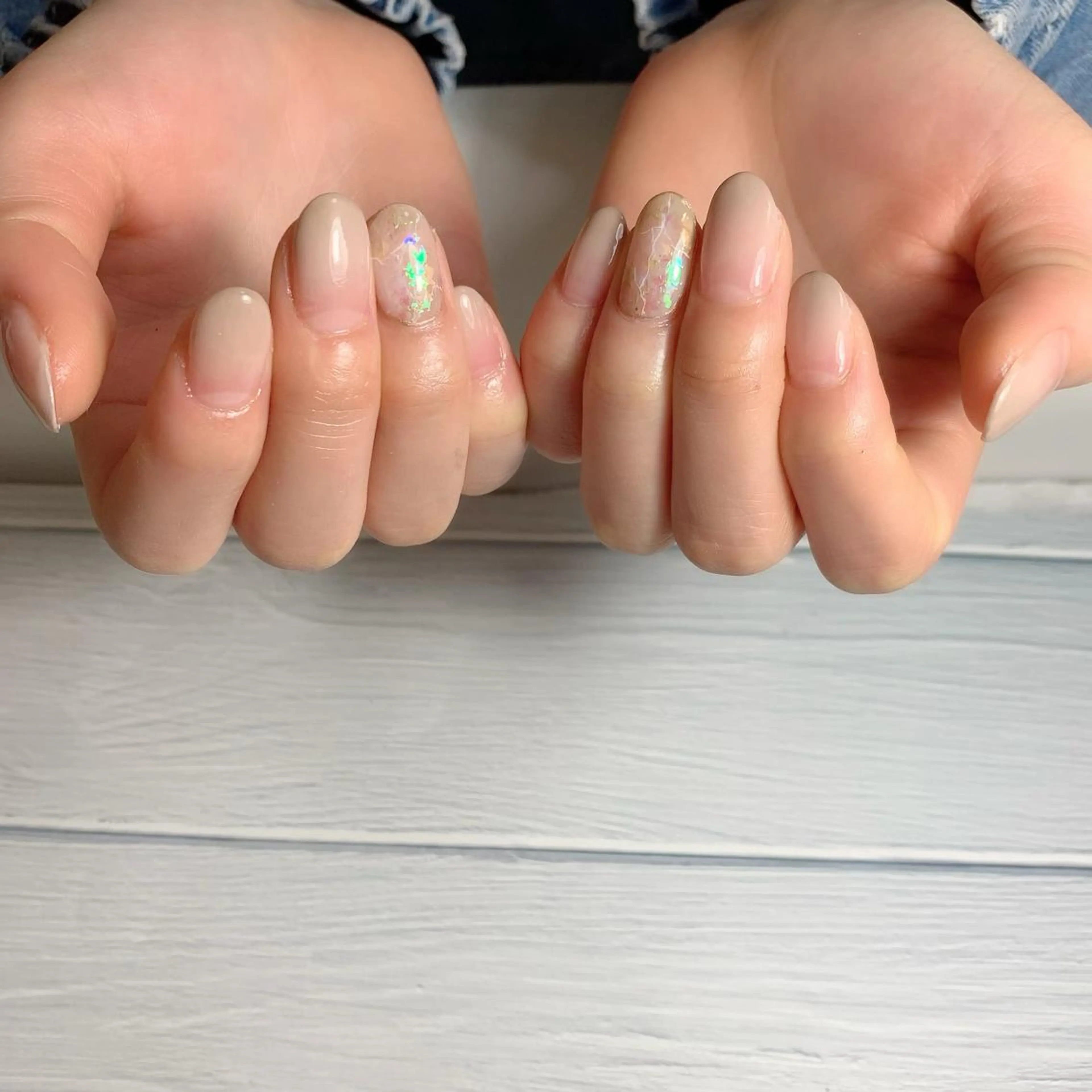 ネイル アートネイル Mellow所属・Mellow Nailのネイルデザイン