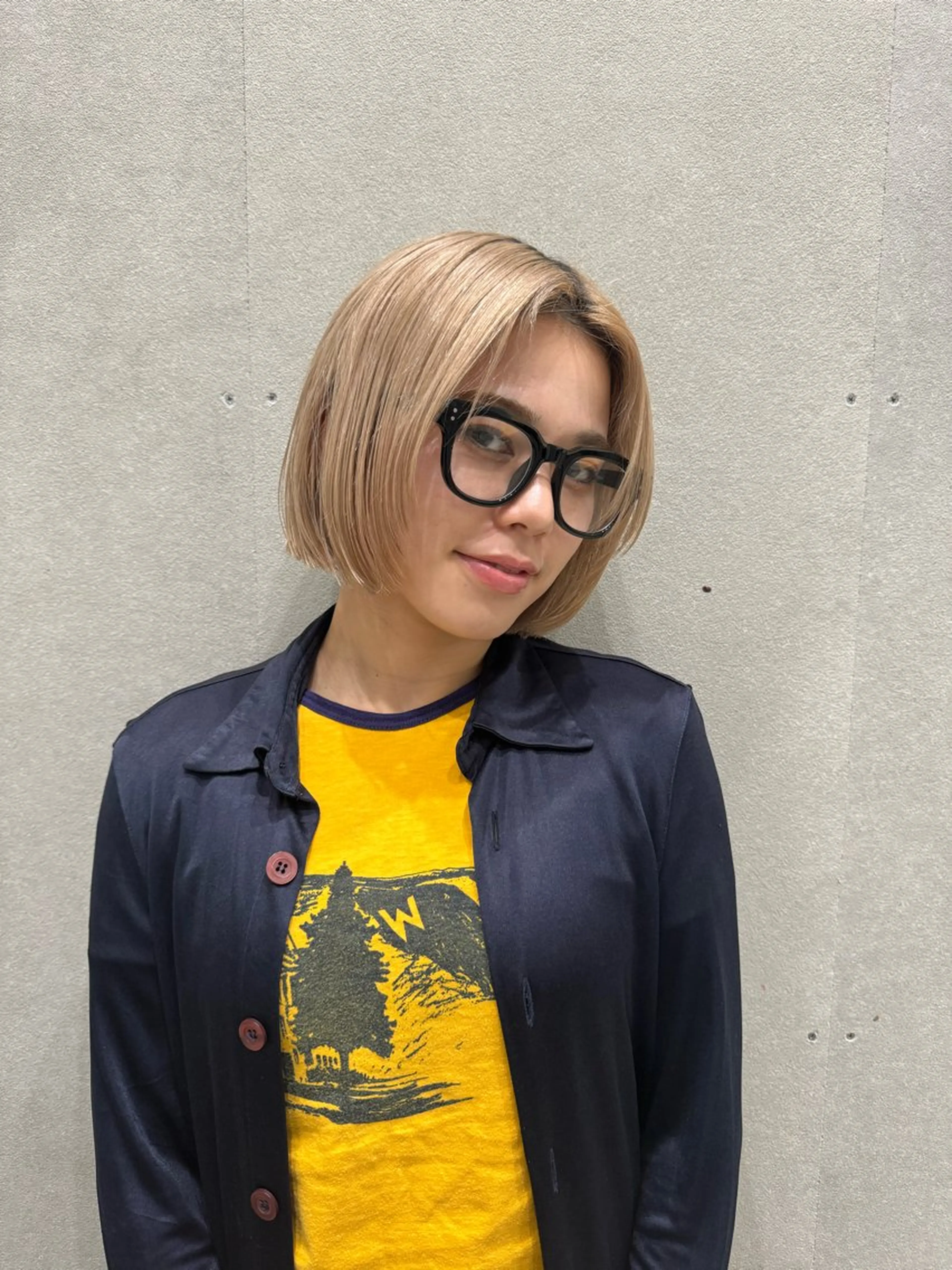 ショート カラー ハイトーンカラー ボブ カット ヘアカラー トリートメント ヘアセット センスをお届けします 大谷将生INFPのヘアスタイル