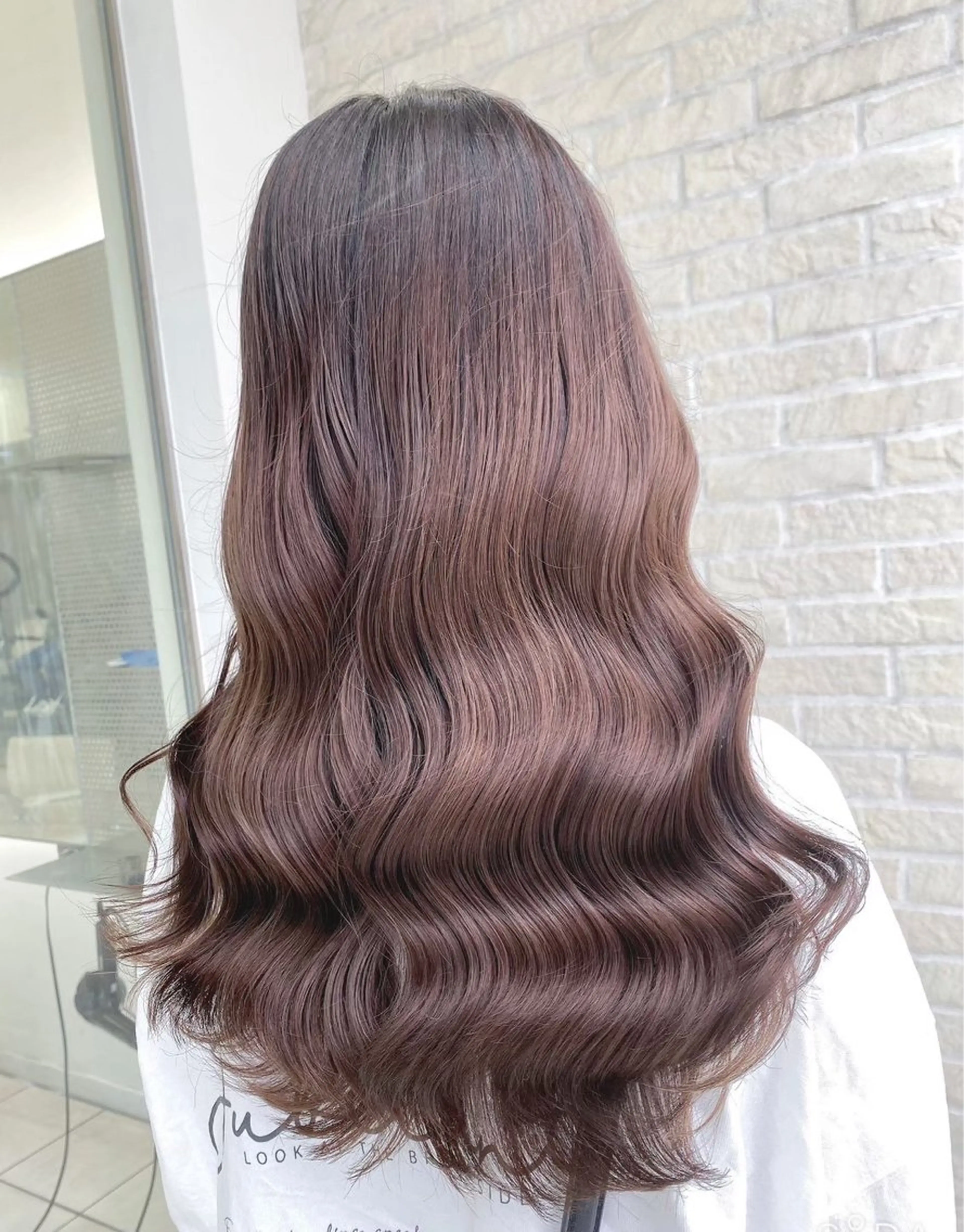 カラー 🫧ミルクティー／ ハイトーンすなお🧸のヘアスタイル