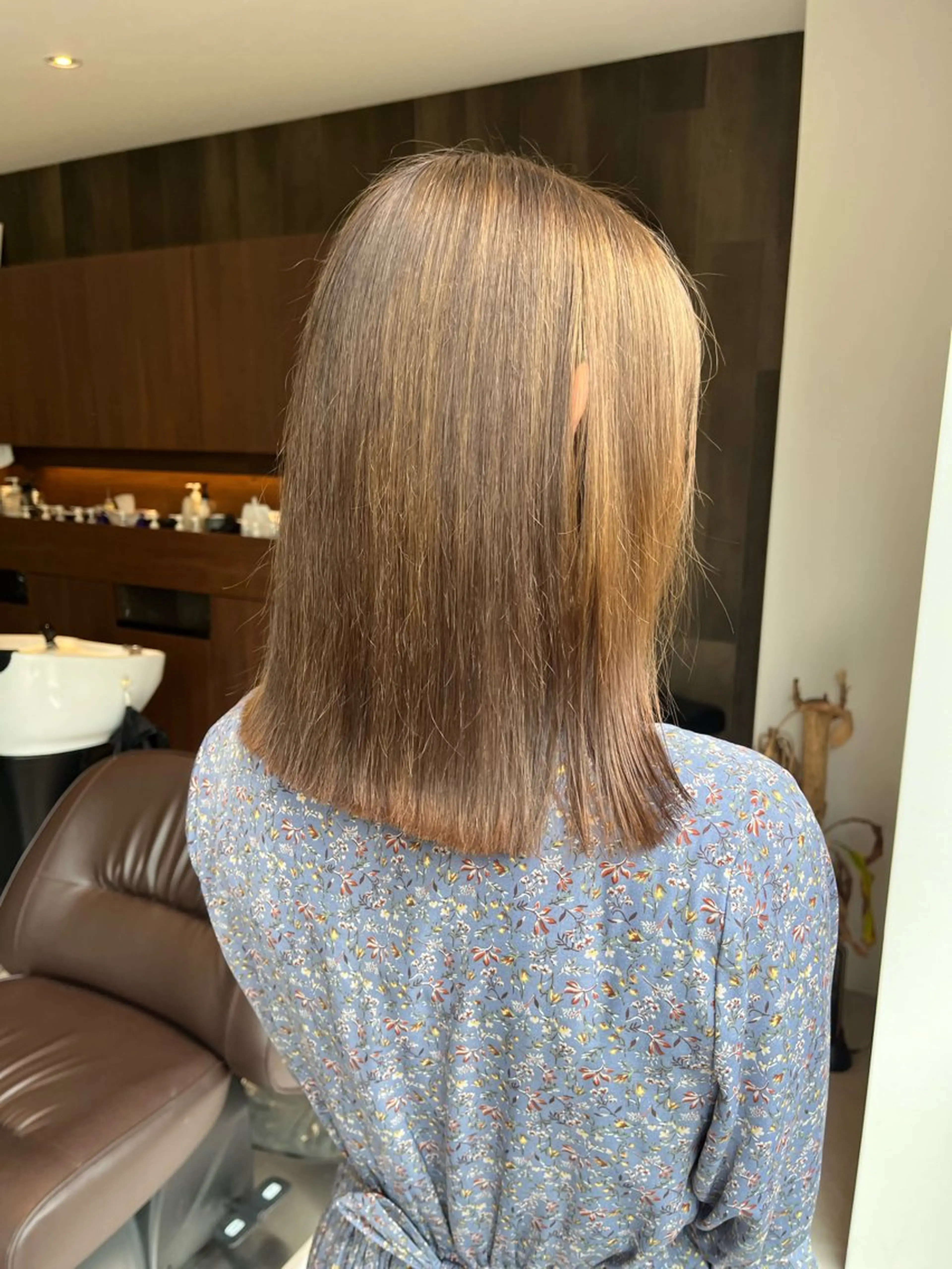 セミロング 韓国ヘア🇰🇷/ みずき/レイヤーのヘアスタイル