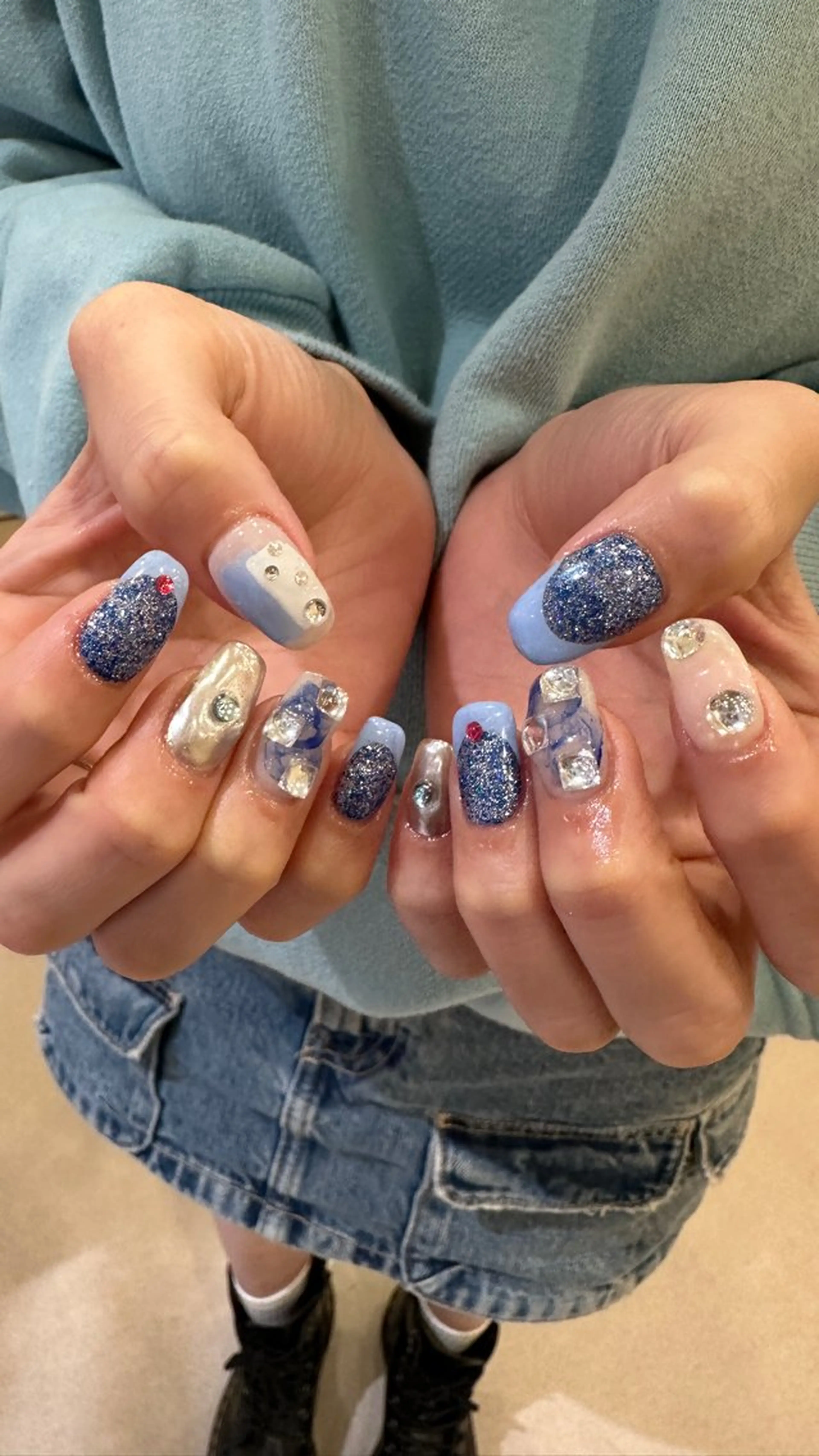 ネイル ハンドネイル ハンドケア 👽個性派ネイル🎀 komachiのネイルデザイン