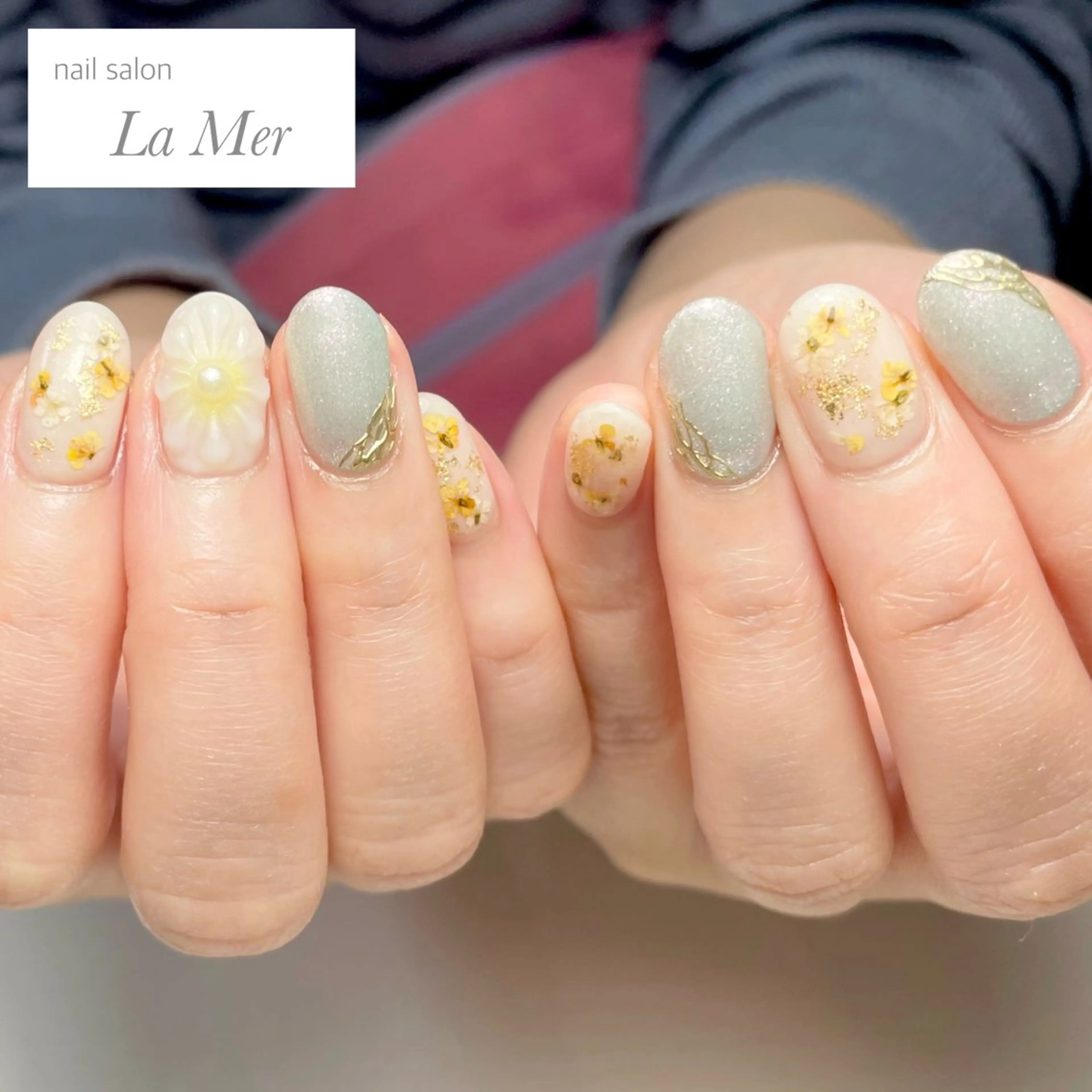 ネイル フラワーネイル マグネットネイル 持ち込み ぷっくりネイル 春ネイル nailsalon La Merのネイルデザイン