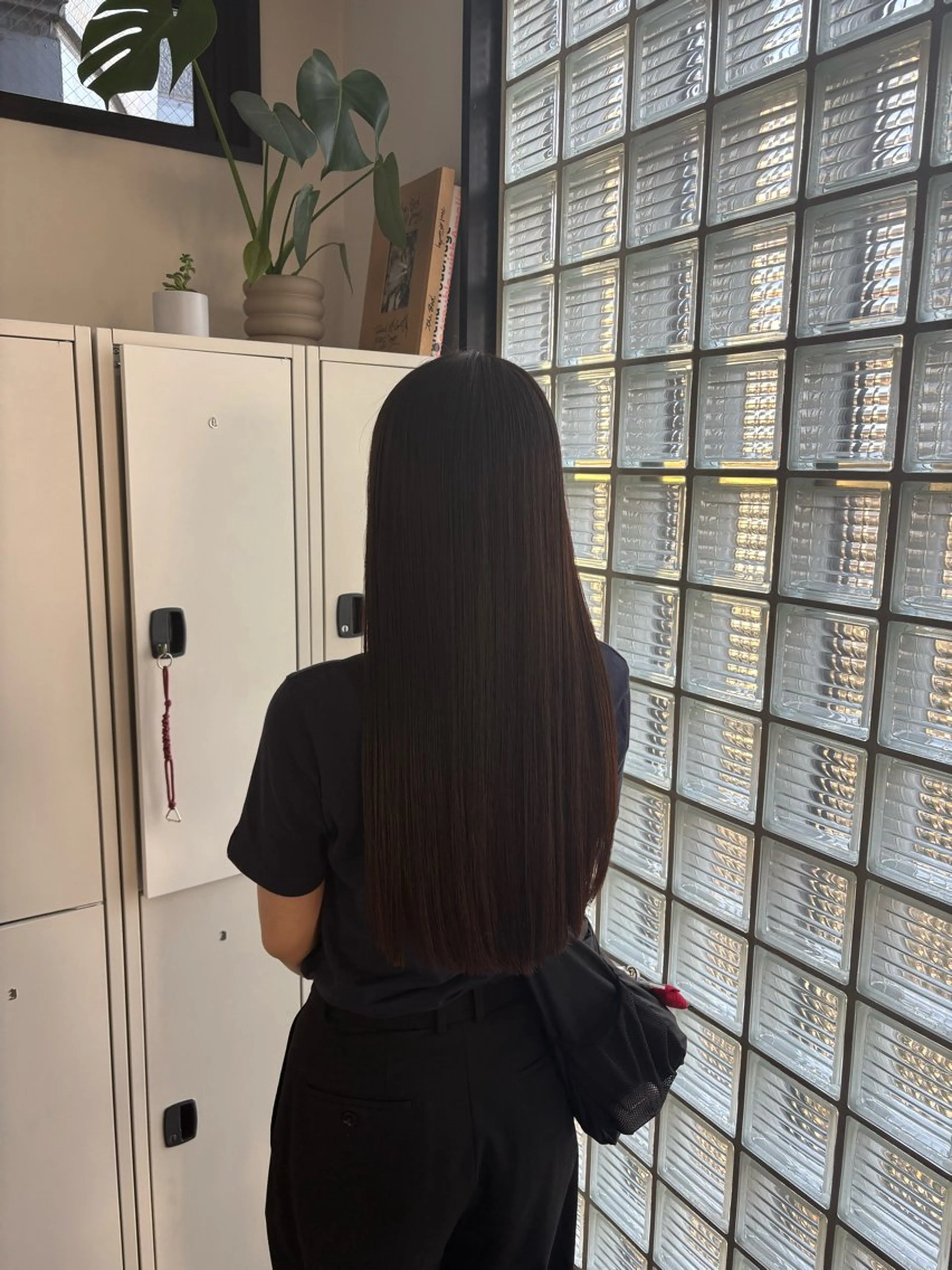 ロング 髪質改善 縮毛矯正 Jr.スタイリスト ヨシノヒメカのヘアスタイル