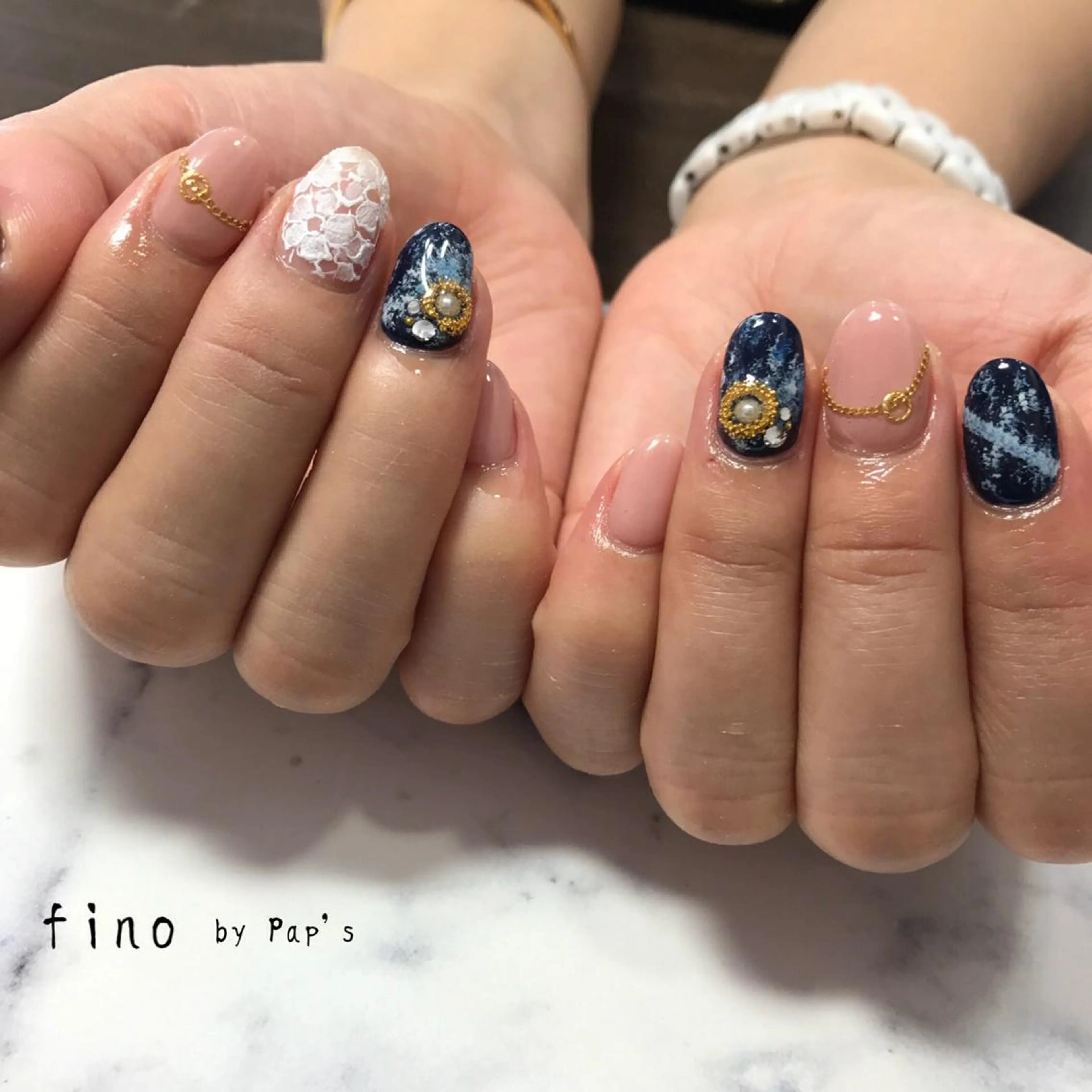 ネイル fino by Pap's所属・西畠 真由美のネイルデザイン