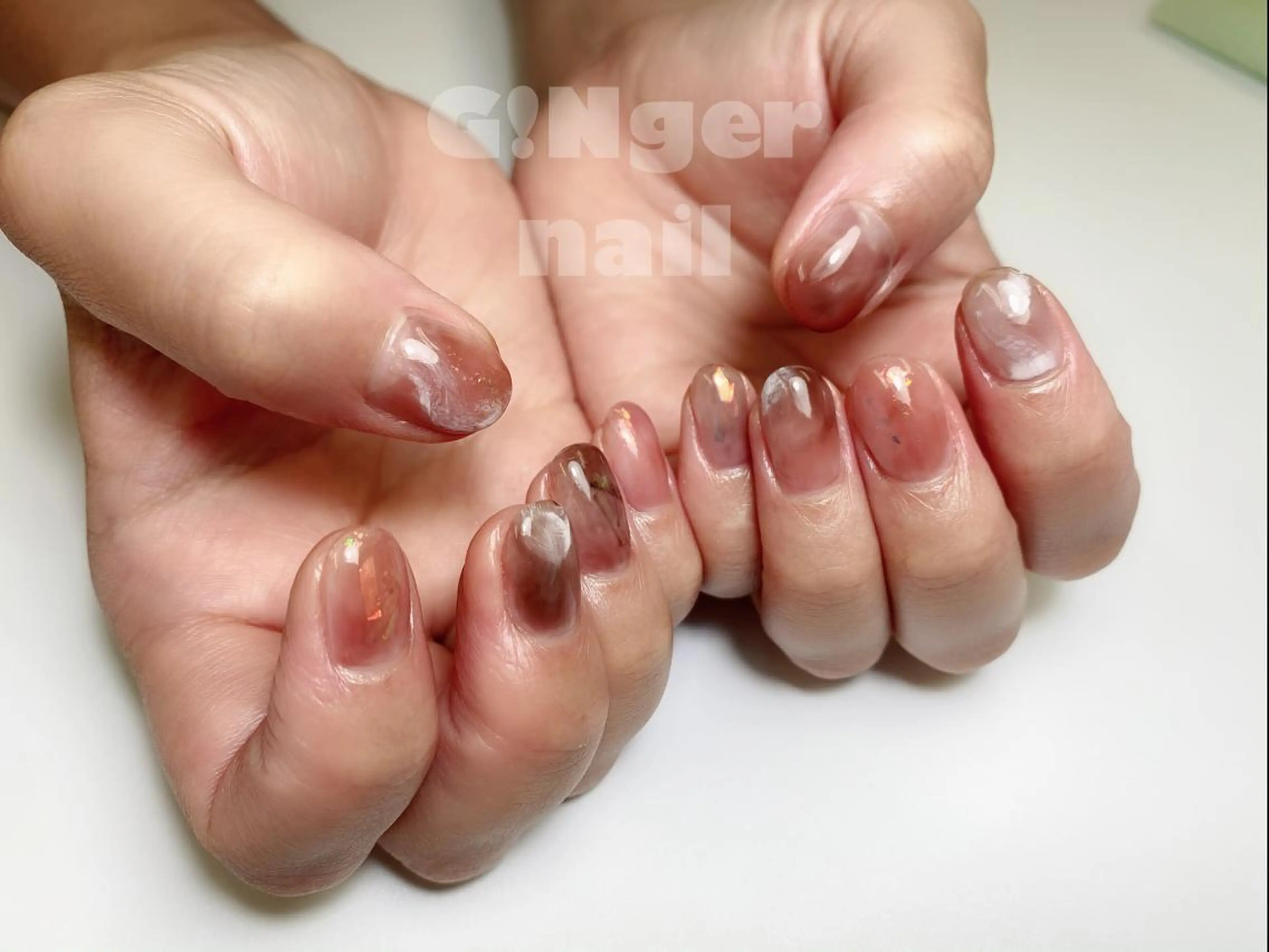 ネイル ブラウン ニュアンスネイル GINGER NAIL所属・代々木 GINGERNAILのネイルデザイン