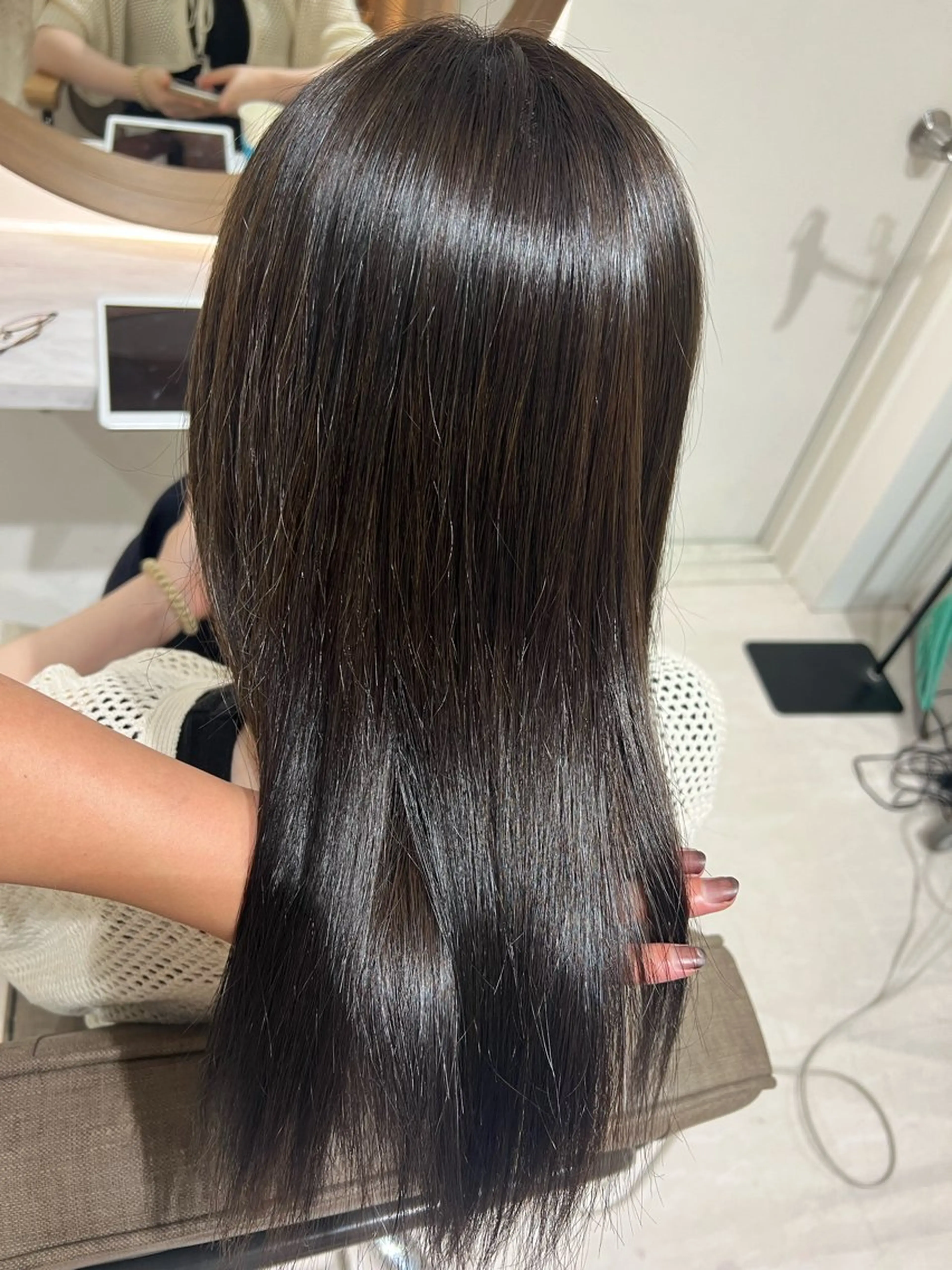 カラー グレージュ ヘアカラー 瀬戸 杏珠のヘアスタイル