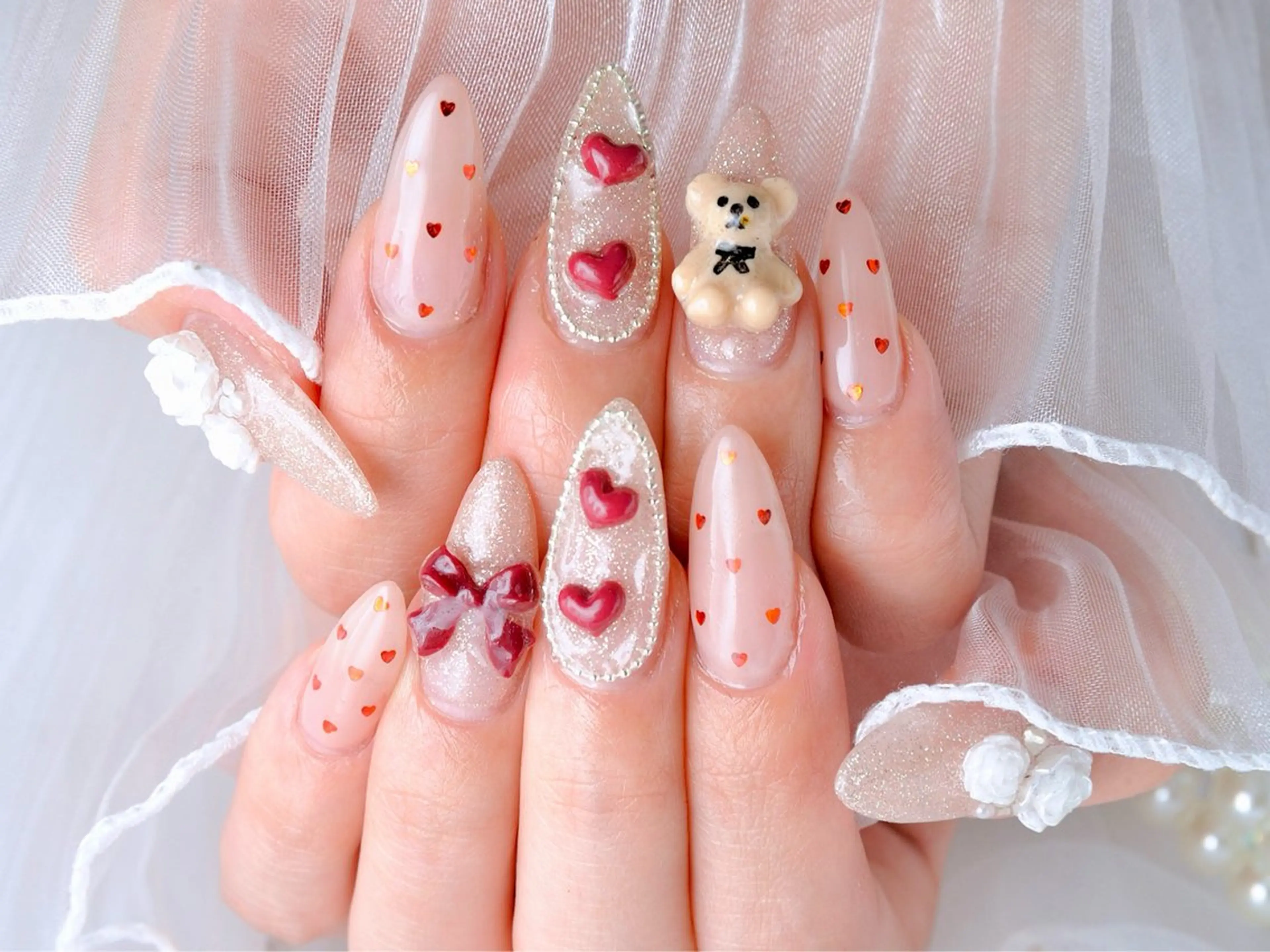 ネイル Queen ネイル&アイラッシュ所属・Queen ネイル&アイラッシュのマツエク・マツパデザイン