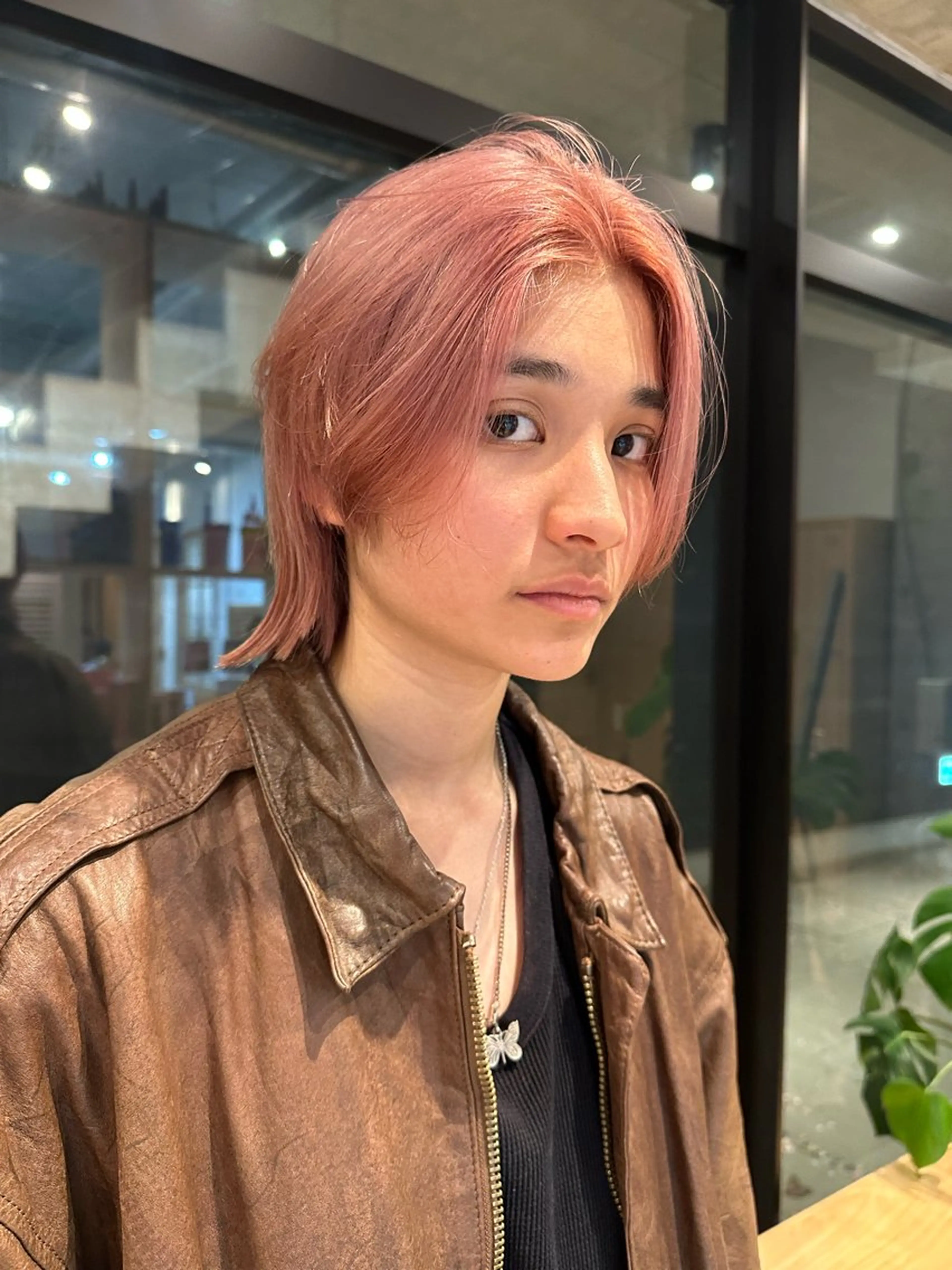 ショート メンズ メンズウルフカット ショートヘア ウルフカット パーマ/ボブパーマ 艶カラー/坂本小夏のヘアスタイル