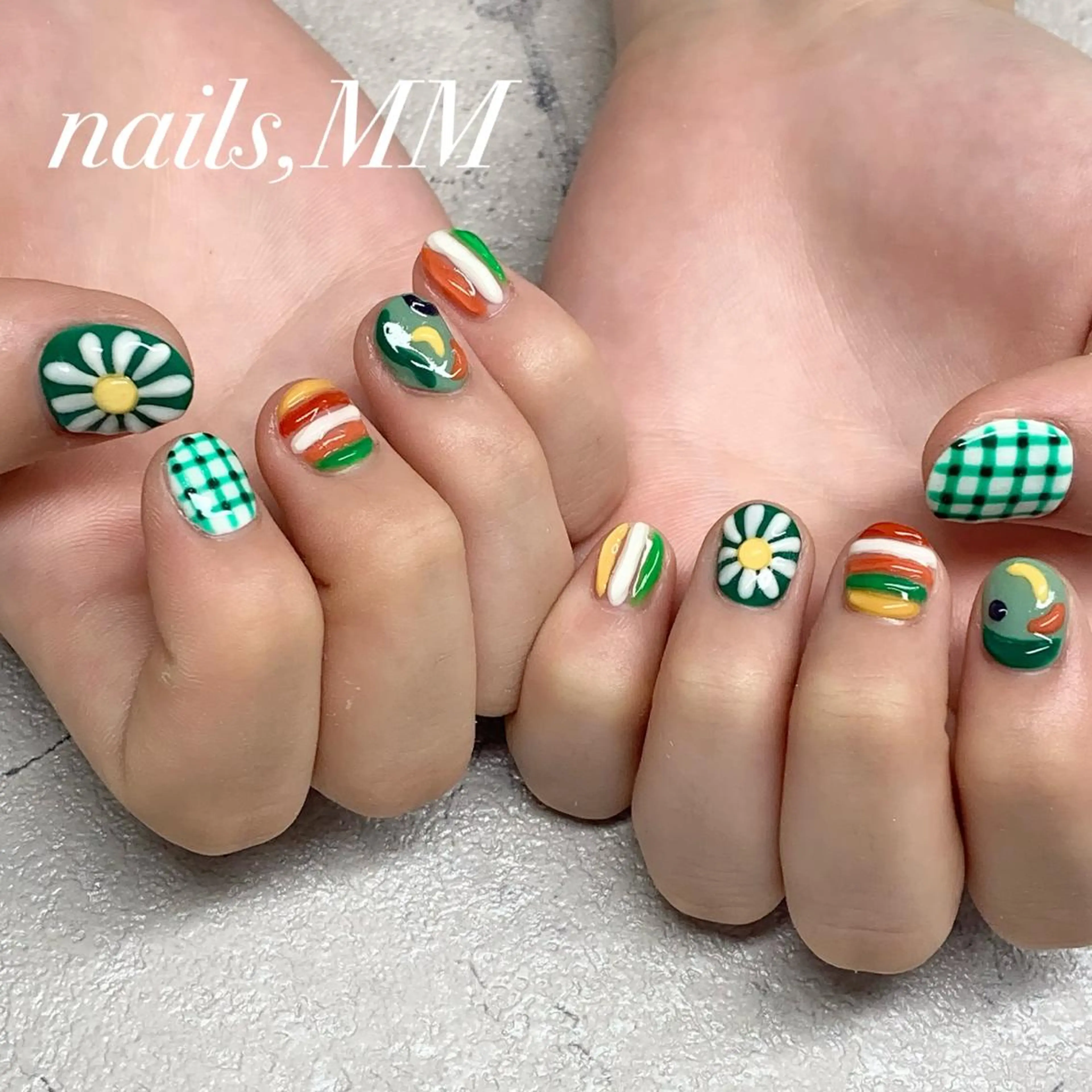 ネイル ハンドネイル nailsalon MMのネイルデザイン