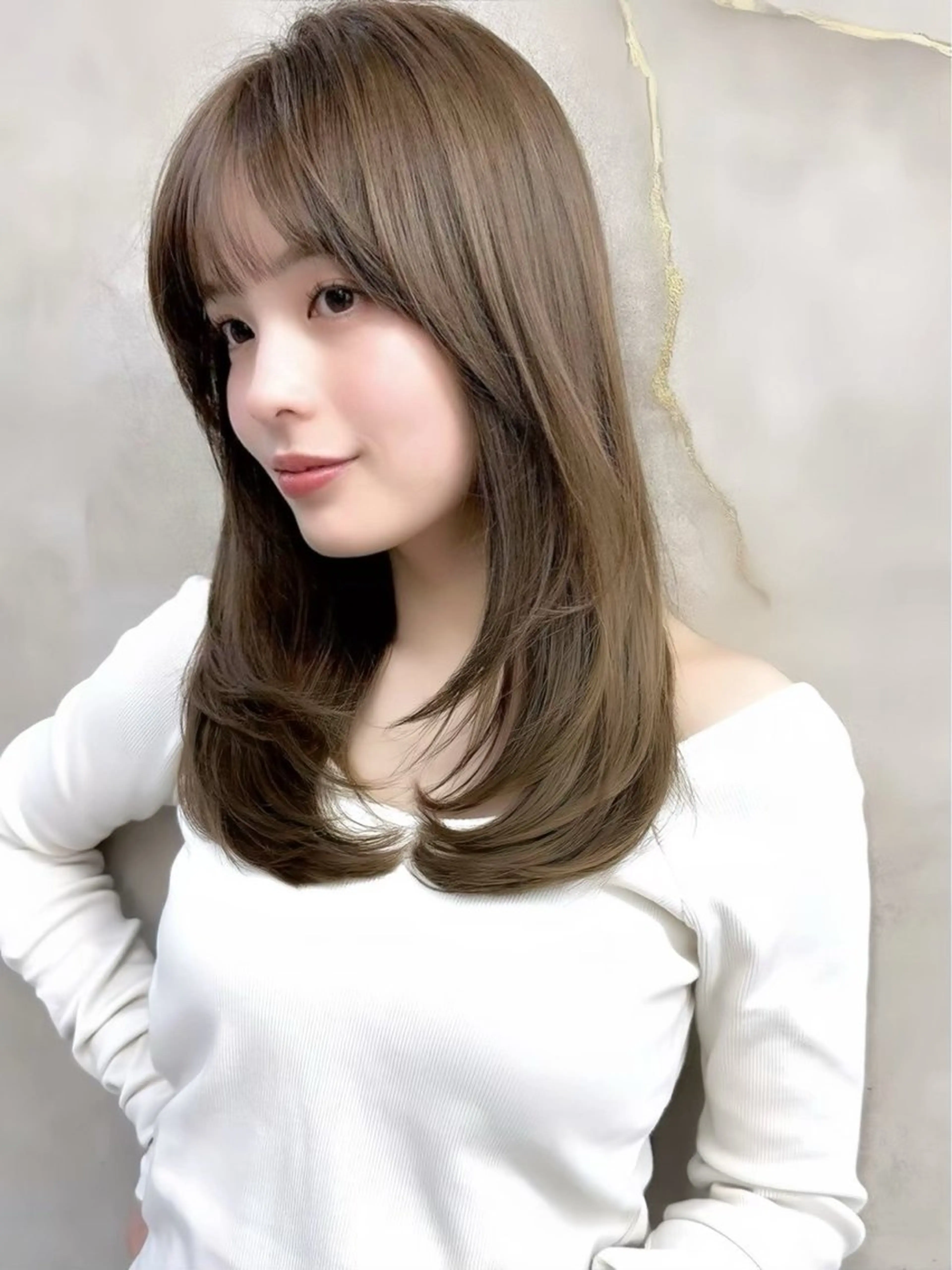 セミロング ヘアカラー トリートメント 🫧Hazuki🫧 透明感カラー/縮毛のヘアスタイル