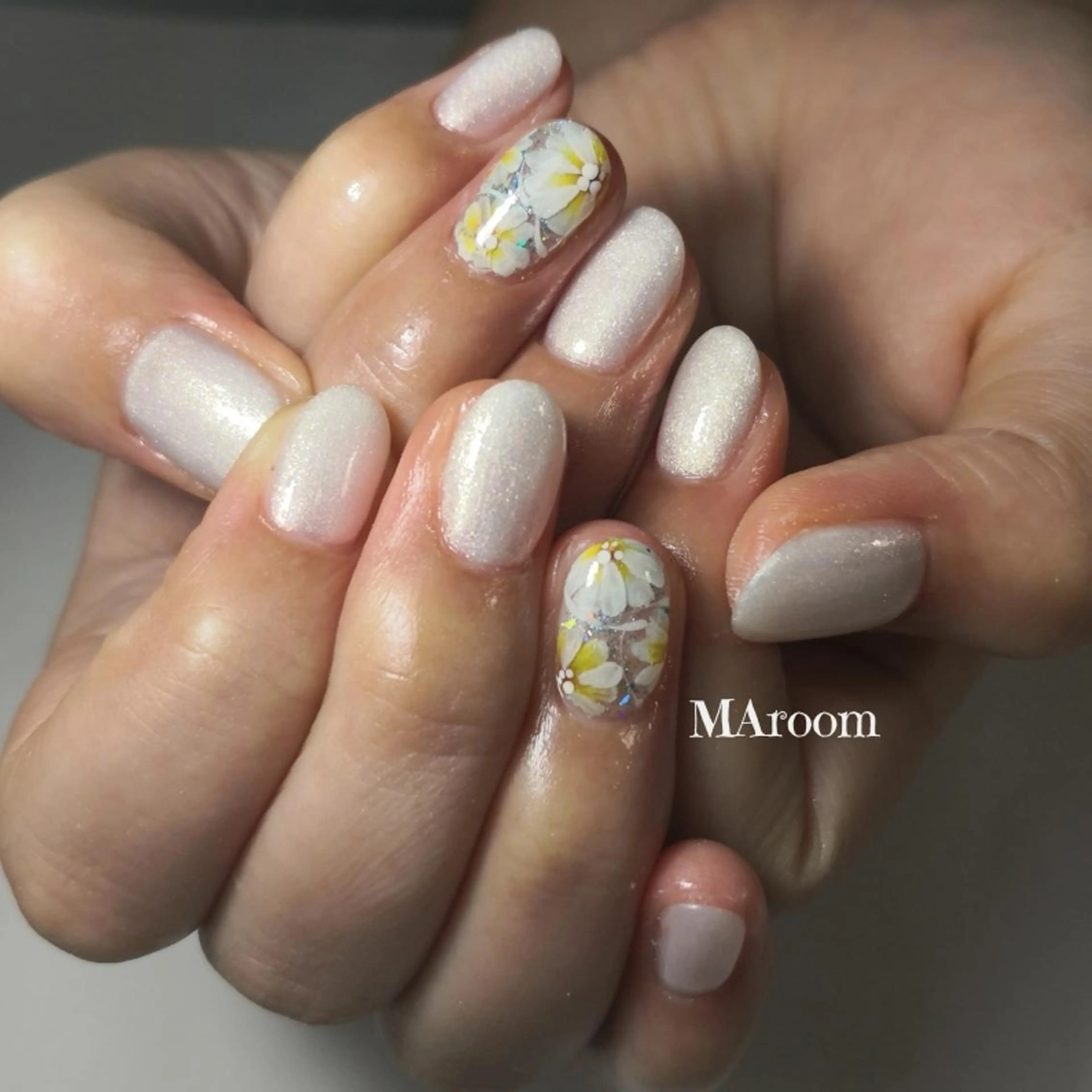 ネイル ＆MERCI所属・&MERCI nail maoのネイルデザイン