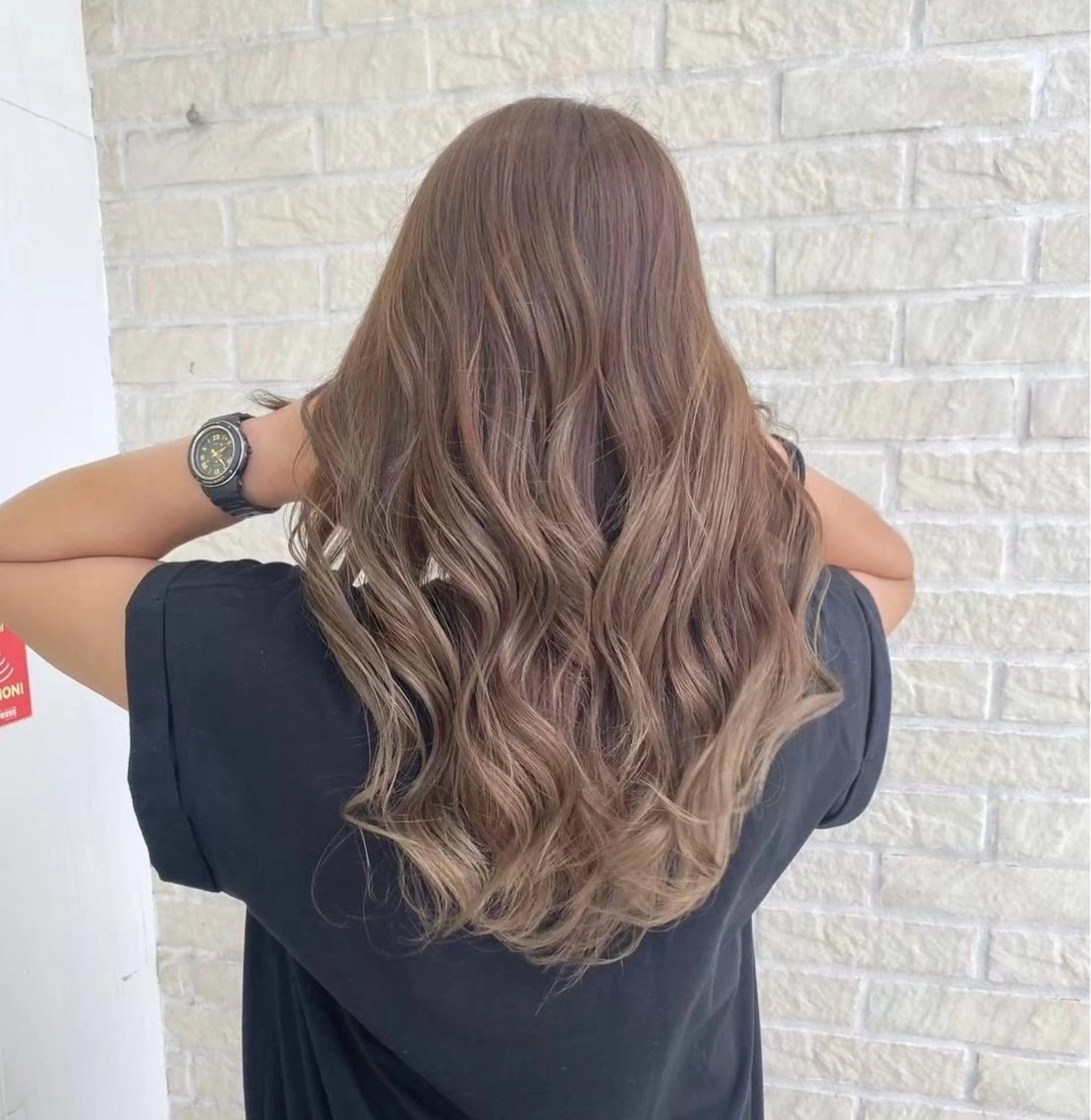 カラー モデル募集🈁🩶 志田美紀のヘアスタイル