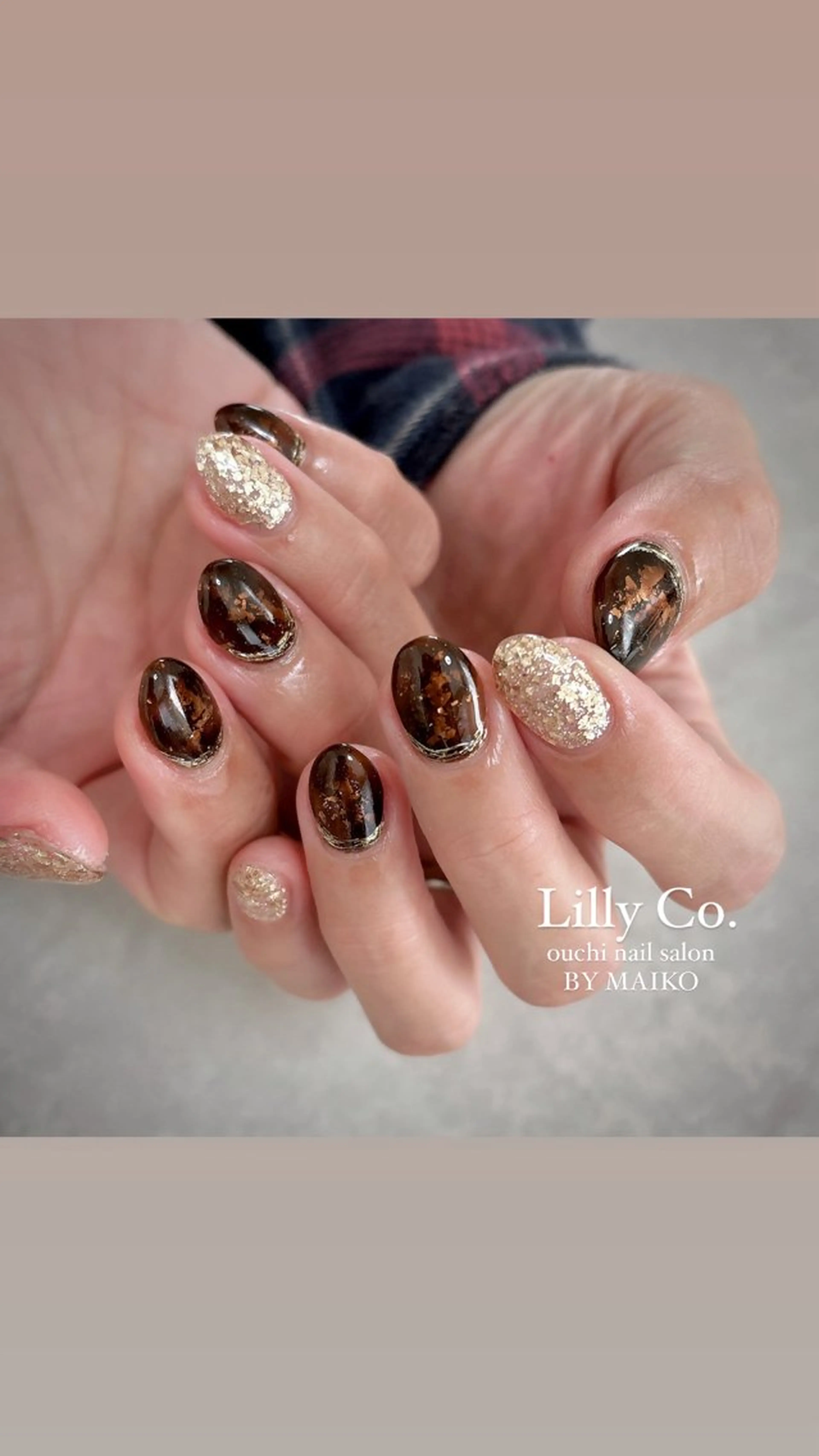 ネイル べっ甲ネイル キラキラネイル ハンドネイル ハンドケア Lilly Co.のネイルデザイン