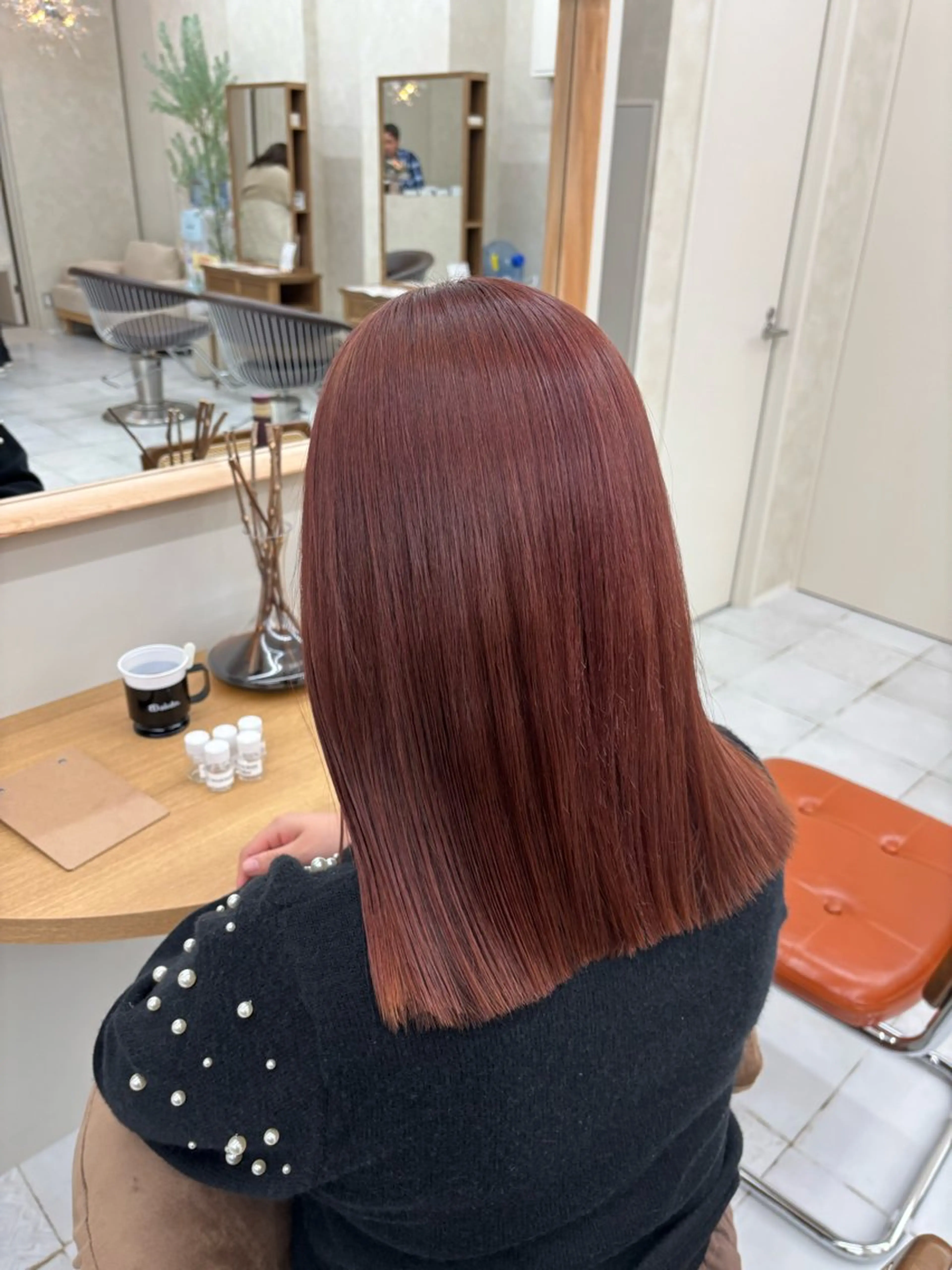 セミロング カラー 髪質改善 トリートメント ヘアカラー トリートメント 暖色カラー/縮毛矯正 /艶髪/本厚木のヘアスタイル