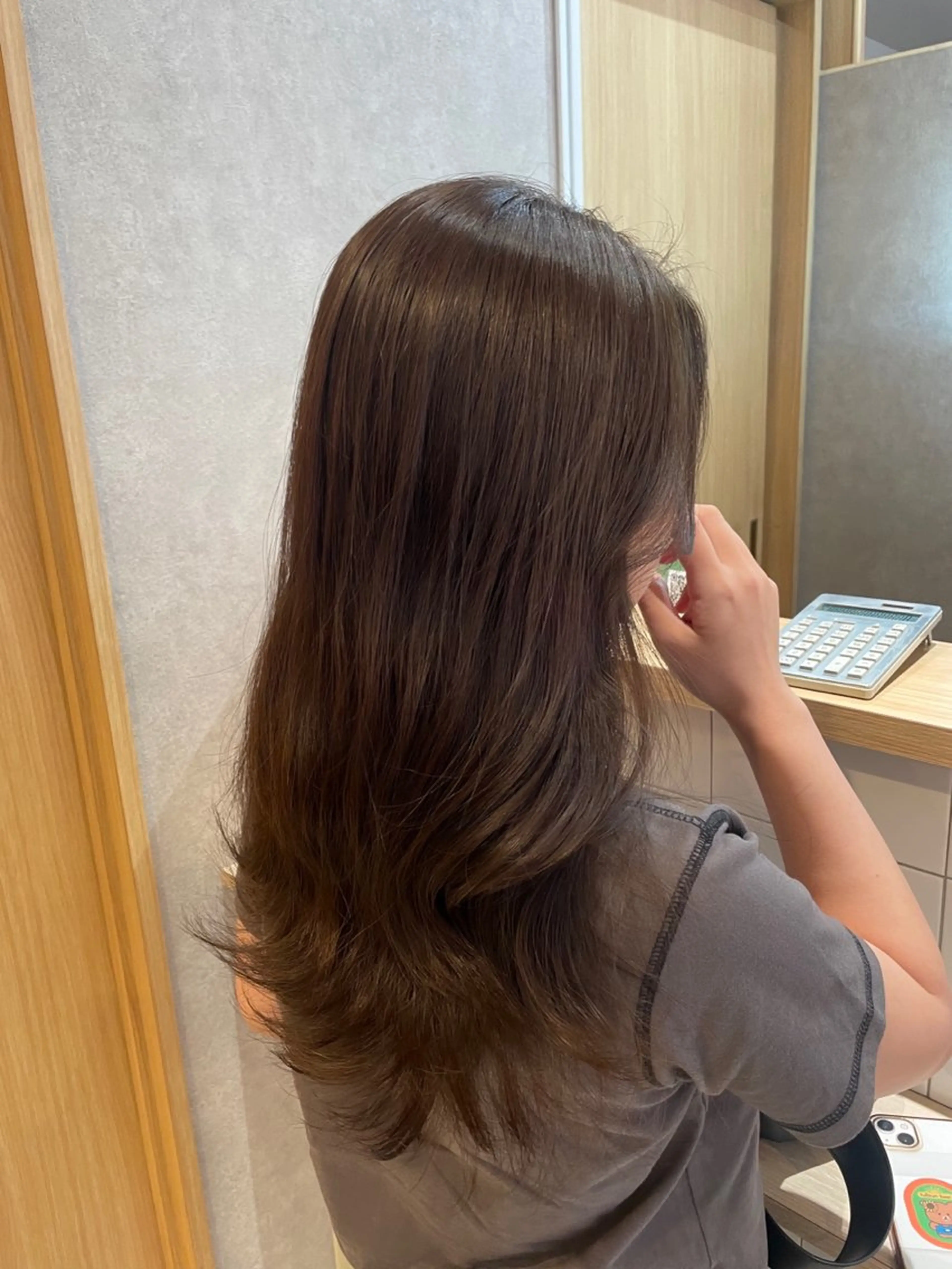 セミロング 女性スタイリスト専門サロン Zina 天神西通り所属・艶髪韓国ヘア MANAMI🎀のヘアスタイル