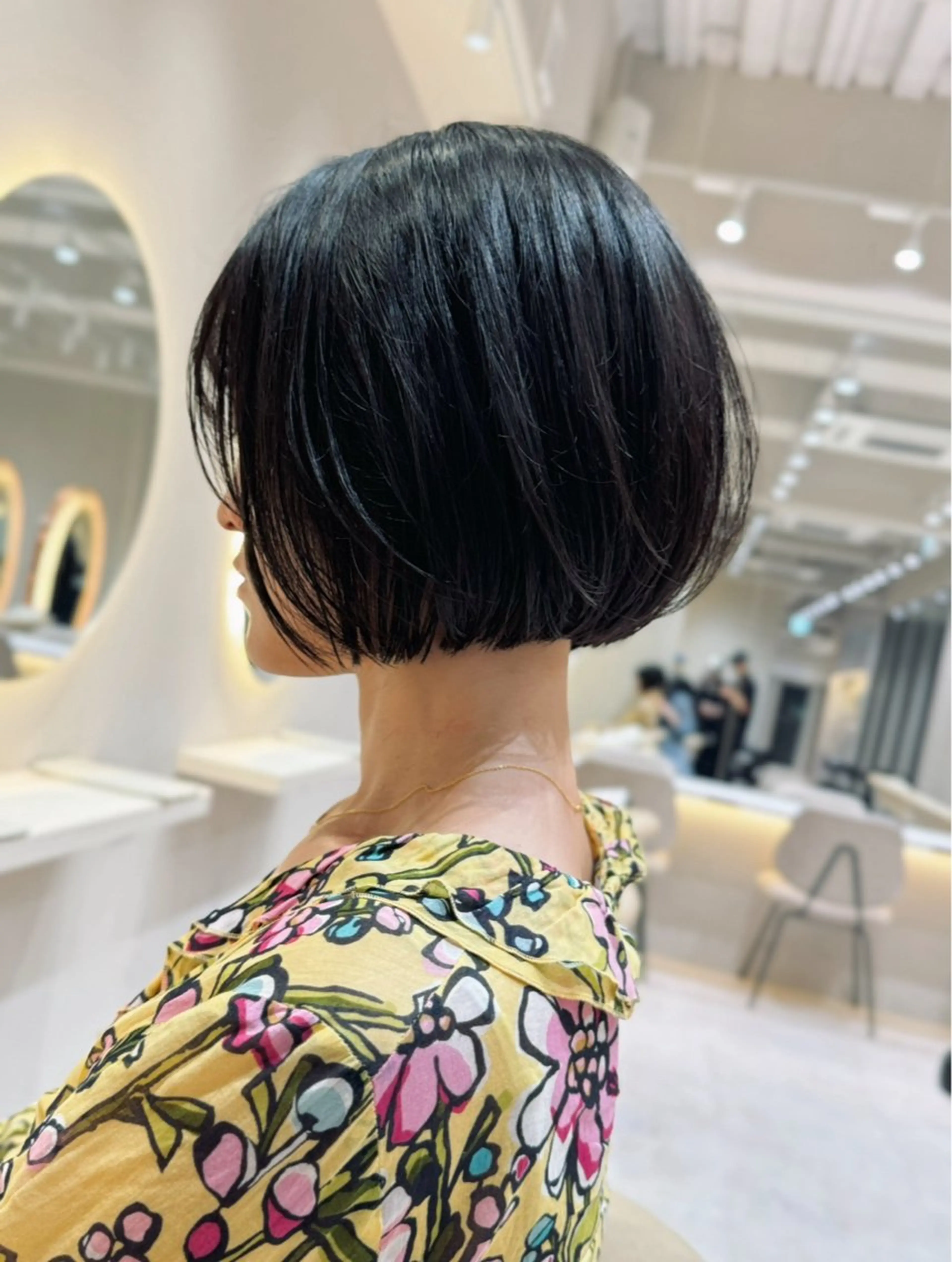 ミディアム カット ヘアカラー トリートメント 🩵縮毛矯正・ボブ 岩原朋也🩵のヘアスタイル